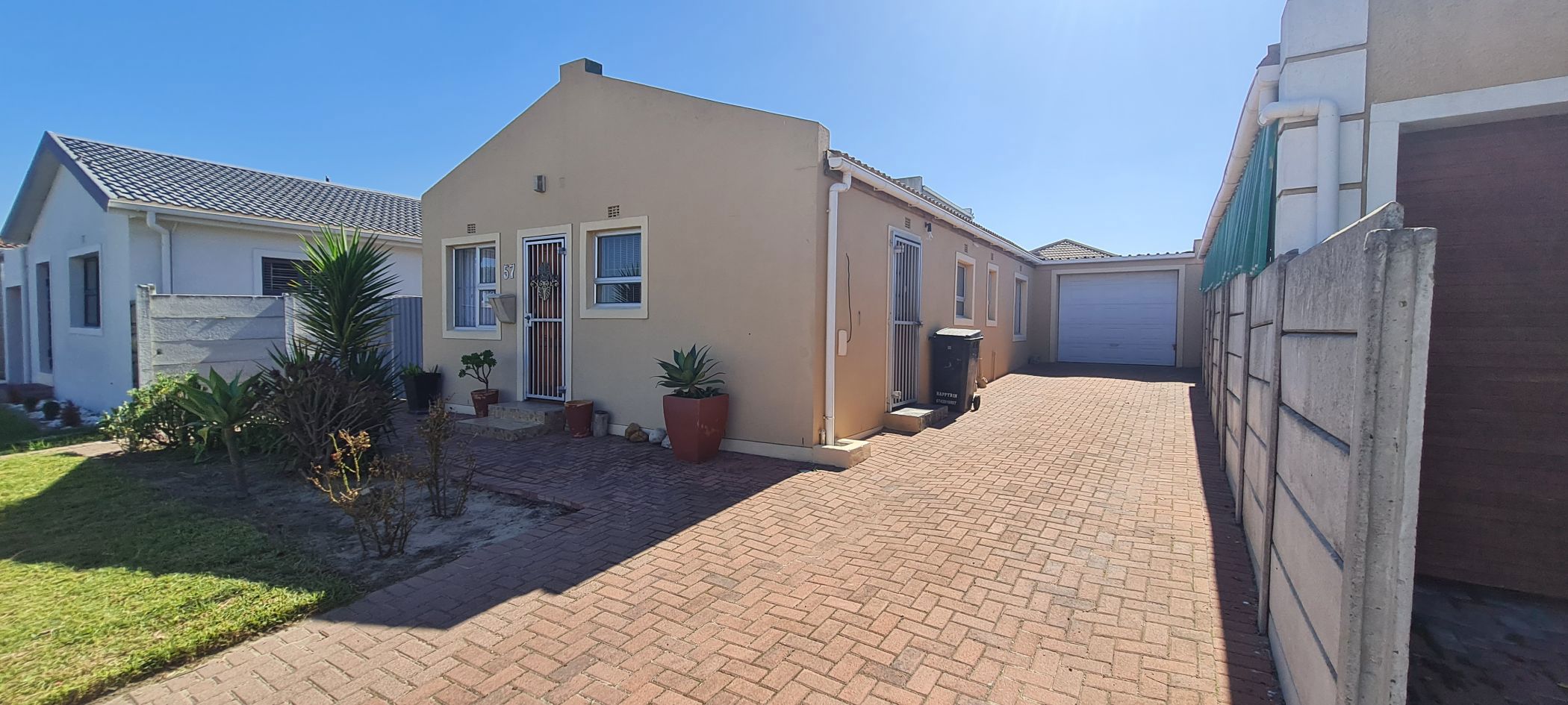 2 Bedroom House For Sale Hagley (Kuils River) 1KV1654178 Pam