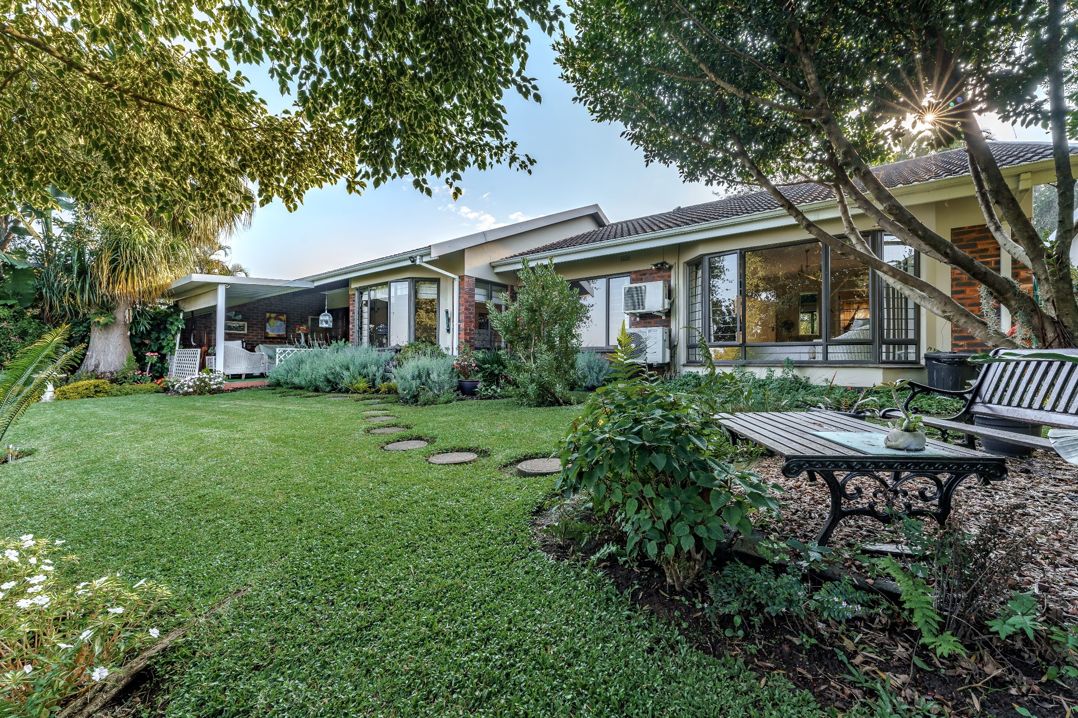 4 Bedroom Townhouse For Sale Gillitts 1KF1654853 Pam Golding