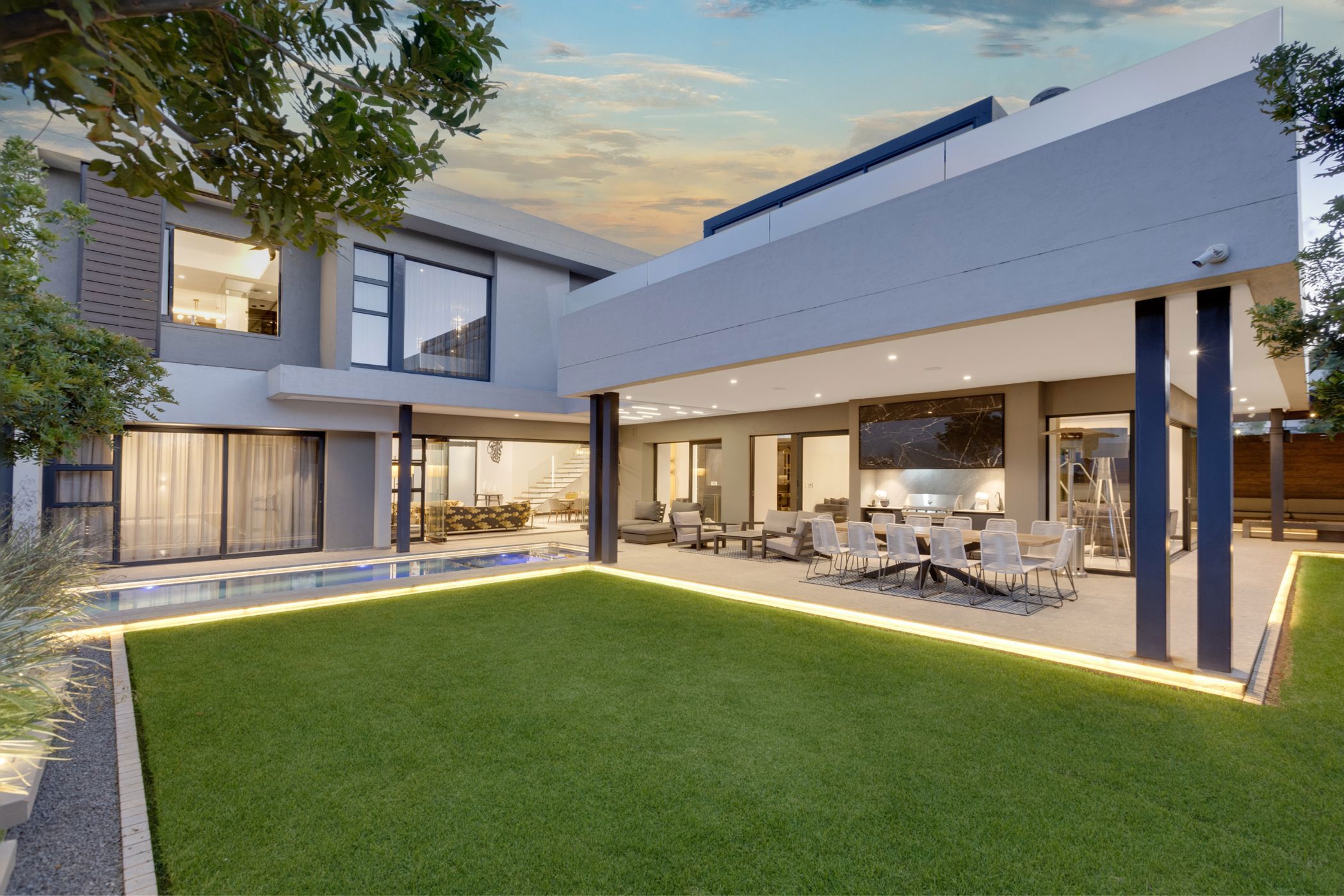 5 bedroom cluster house for sale in Atholl