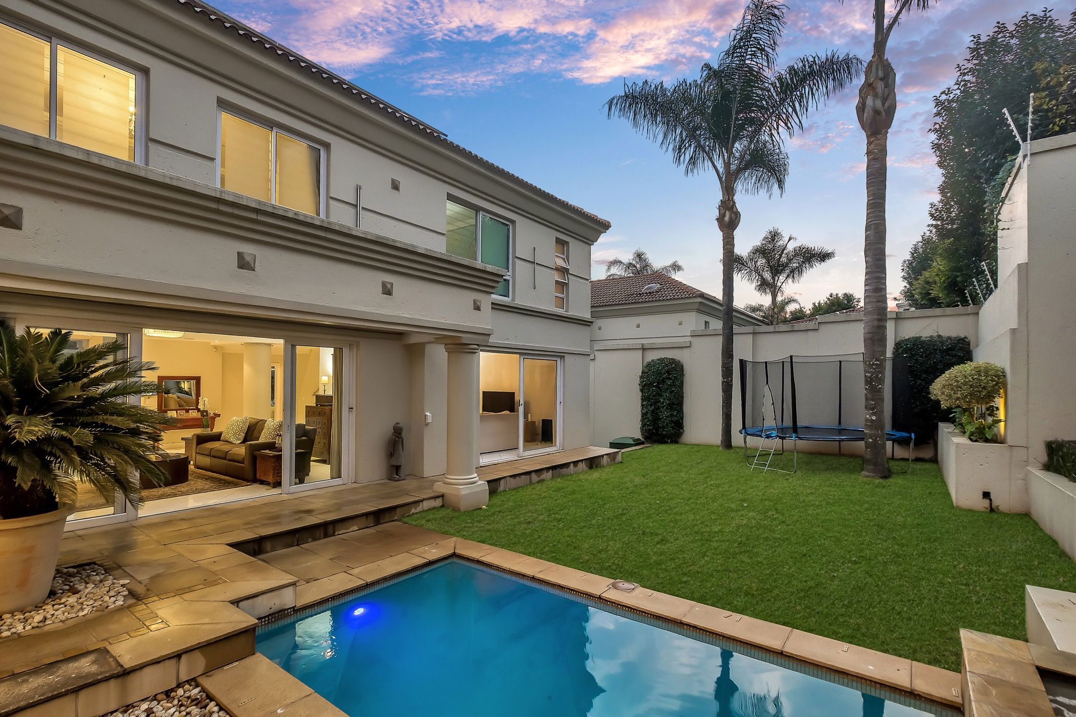 4 bedroom cluster house for sale in Dunkeld West