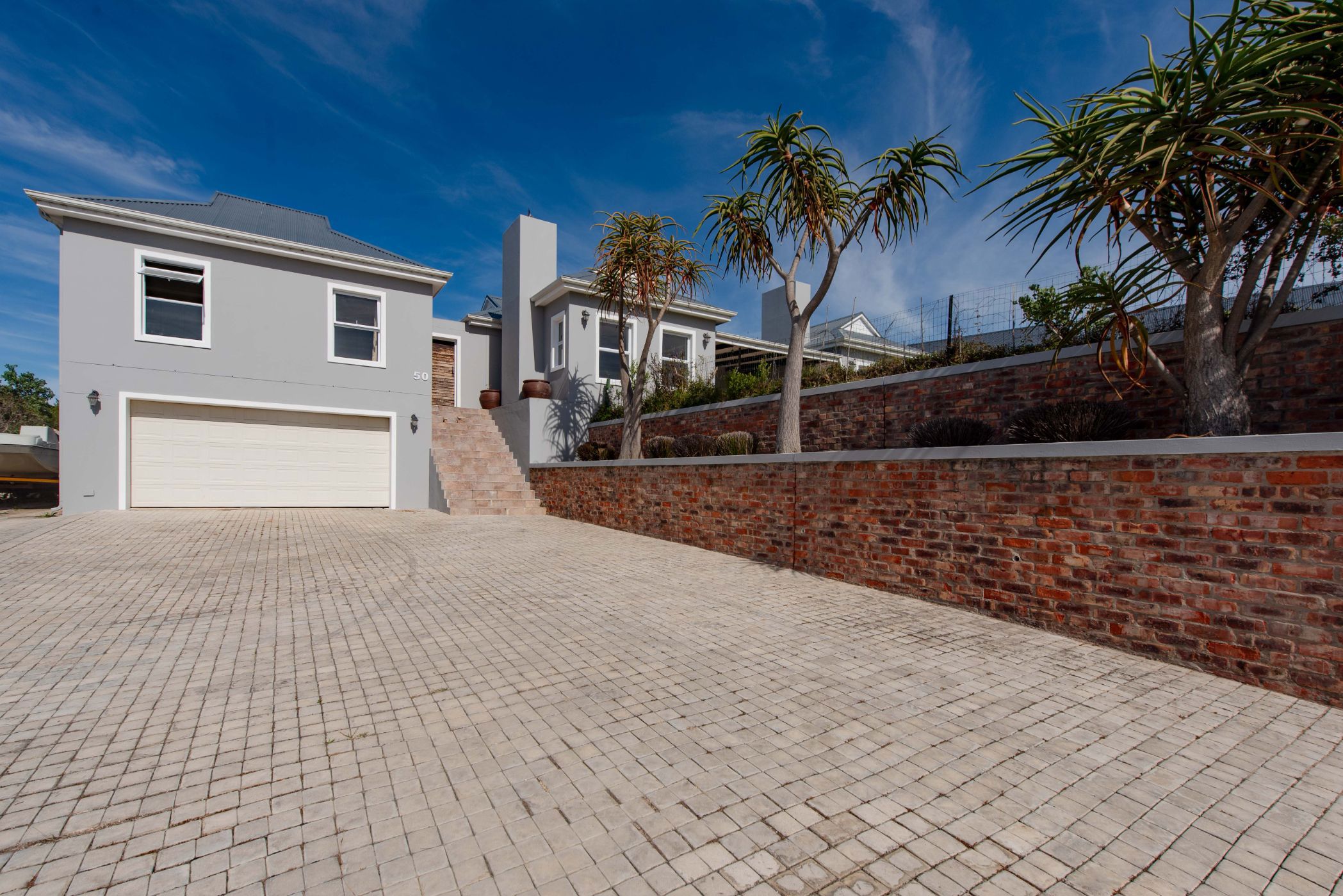 3 Bedroom House For Sale Brackenridge 1KG1653313 Pam Golding