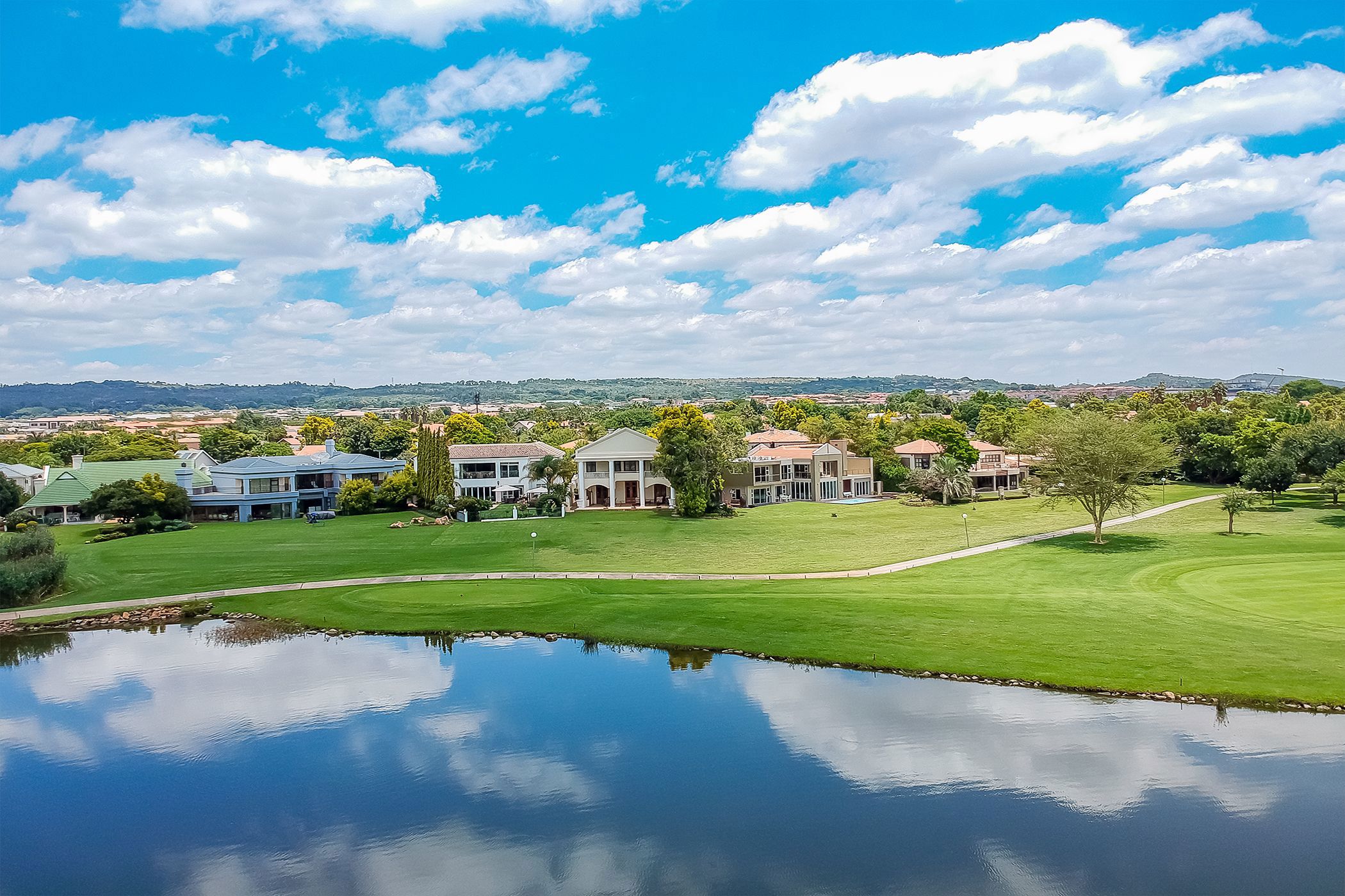 4 Bedroom House For Sale Silver Lakes Golf Estate PT1659445 Pam