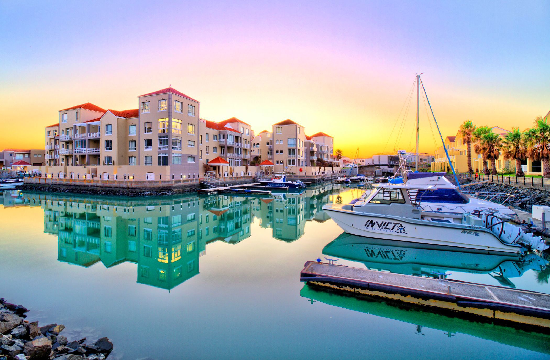 4 Bedroom Apartment For Sale Harbour Island SW1657129 Pam Golding