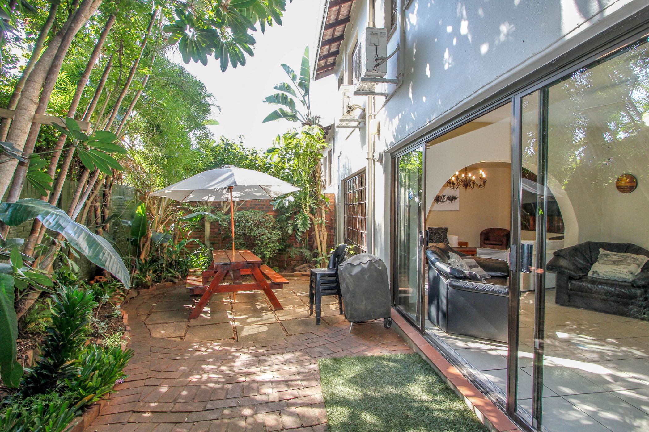 3 Bedroom Townhouse For Sale Sunningdale (uMhlanga) 1ND1657074