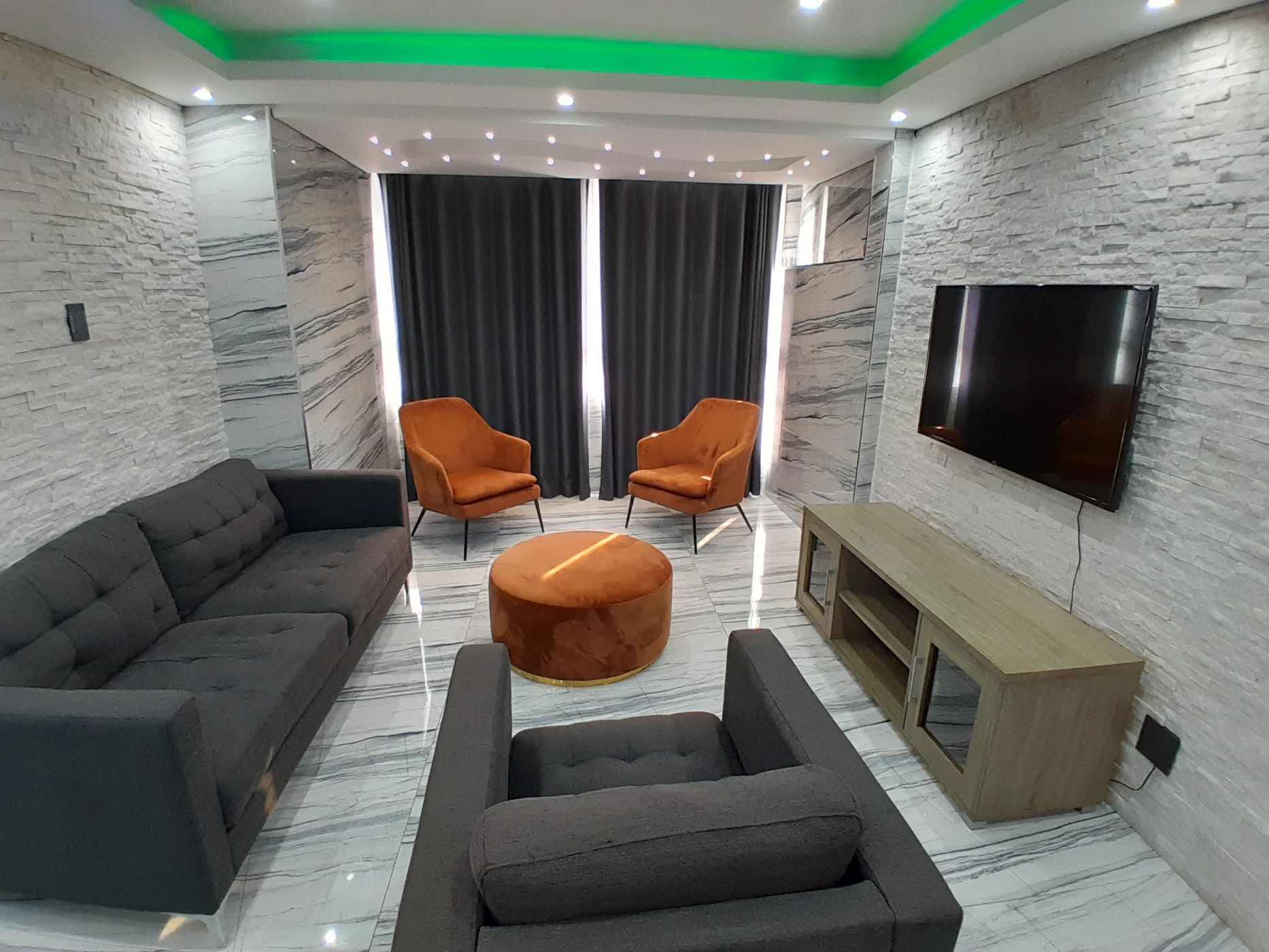 2 bedroom apartment for sale in Point