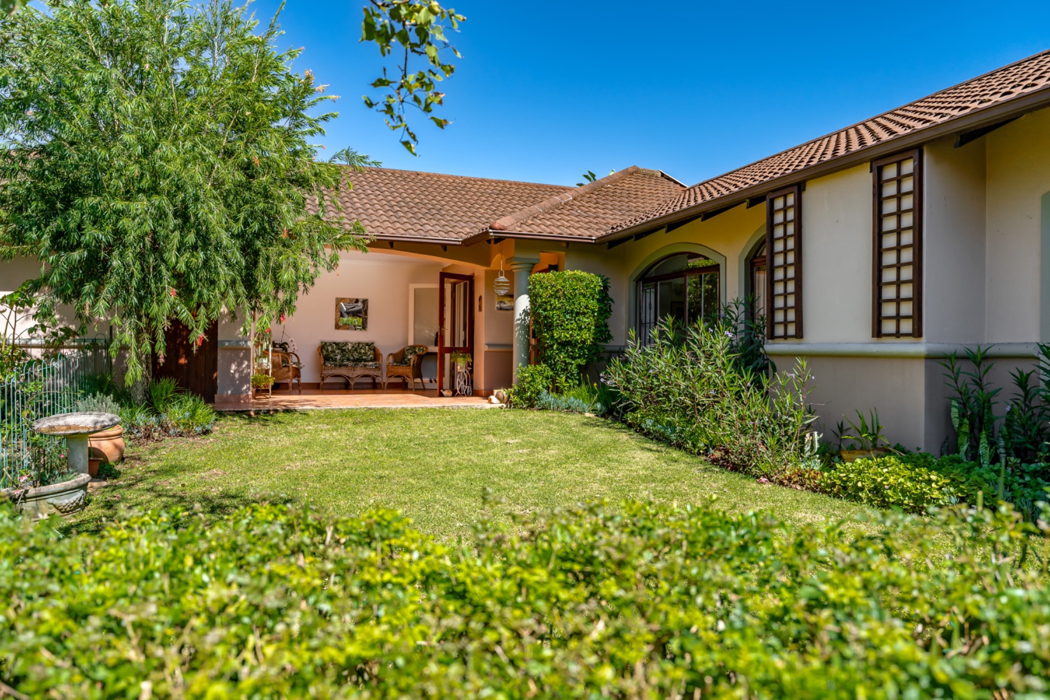 2 Bedroom Townhouse For Sale Le Domaine Estate 1KF1653786 Pam