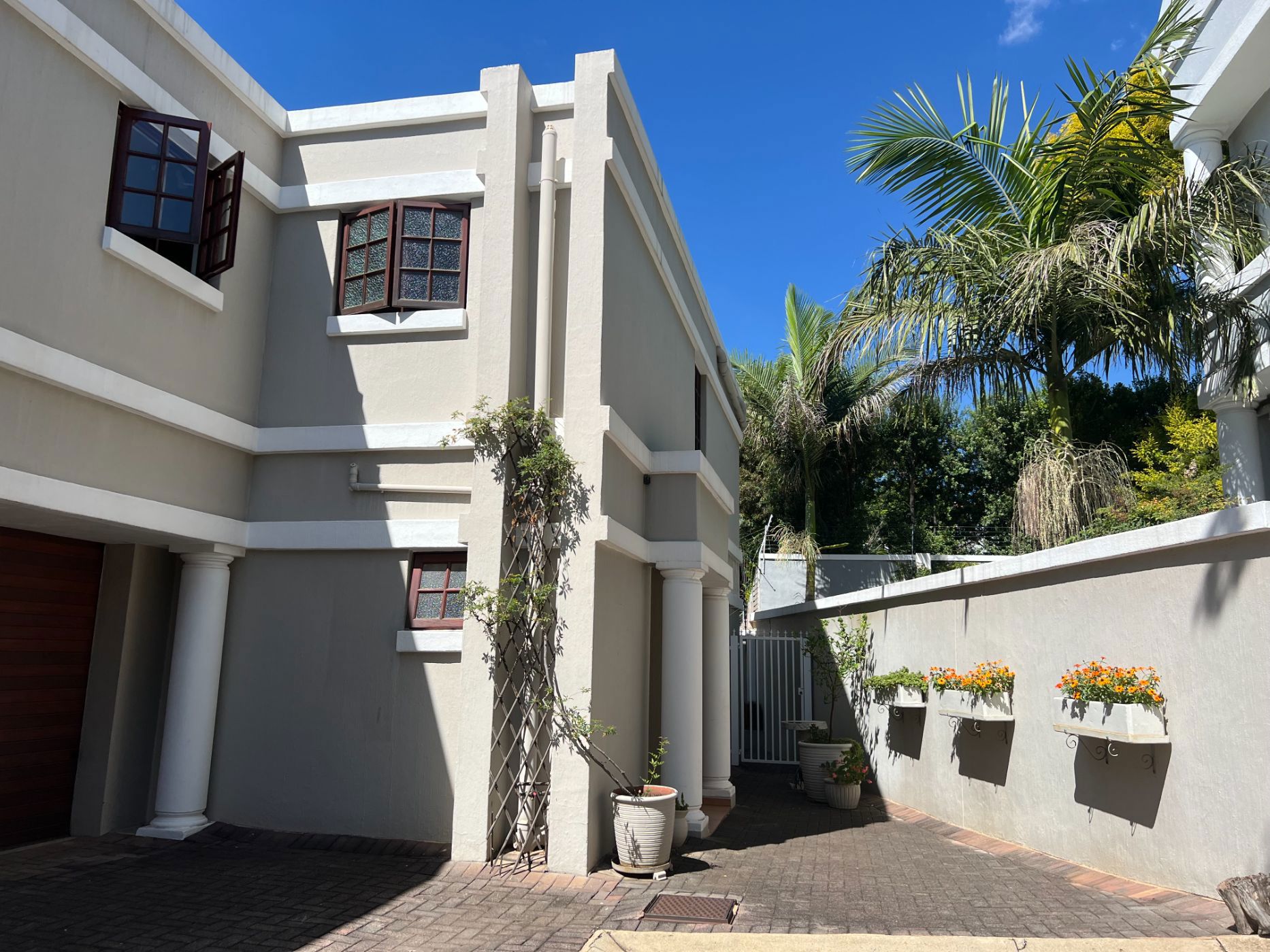 4 Bedroom Double-storey Cluster To Rent | River Club (Sandton ...