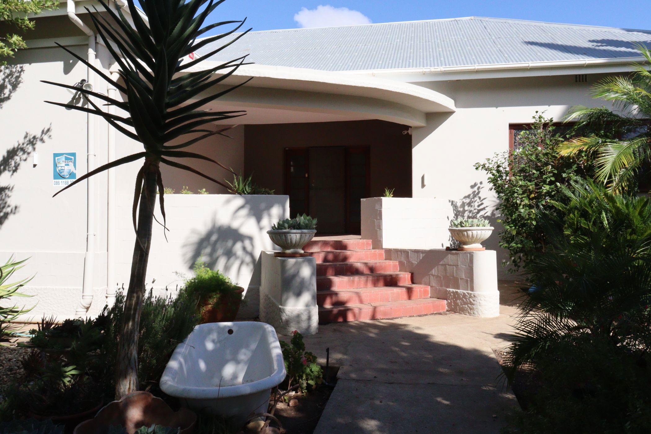 3 bedroom house for sale in Porterville