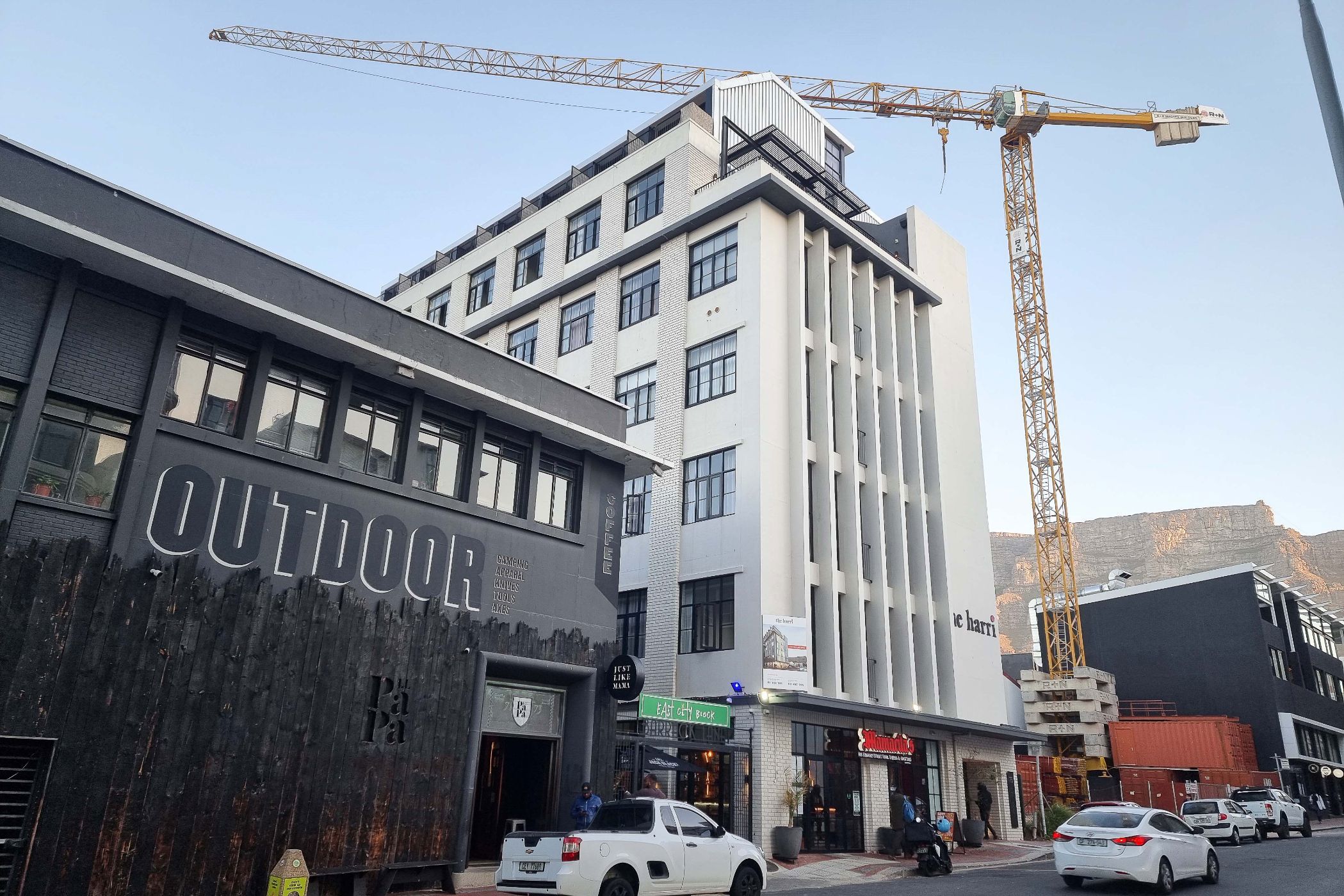 Studio apartment for sale in Zonnebloem