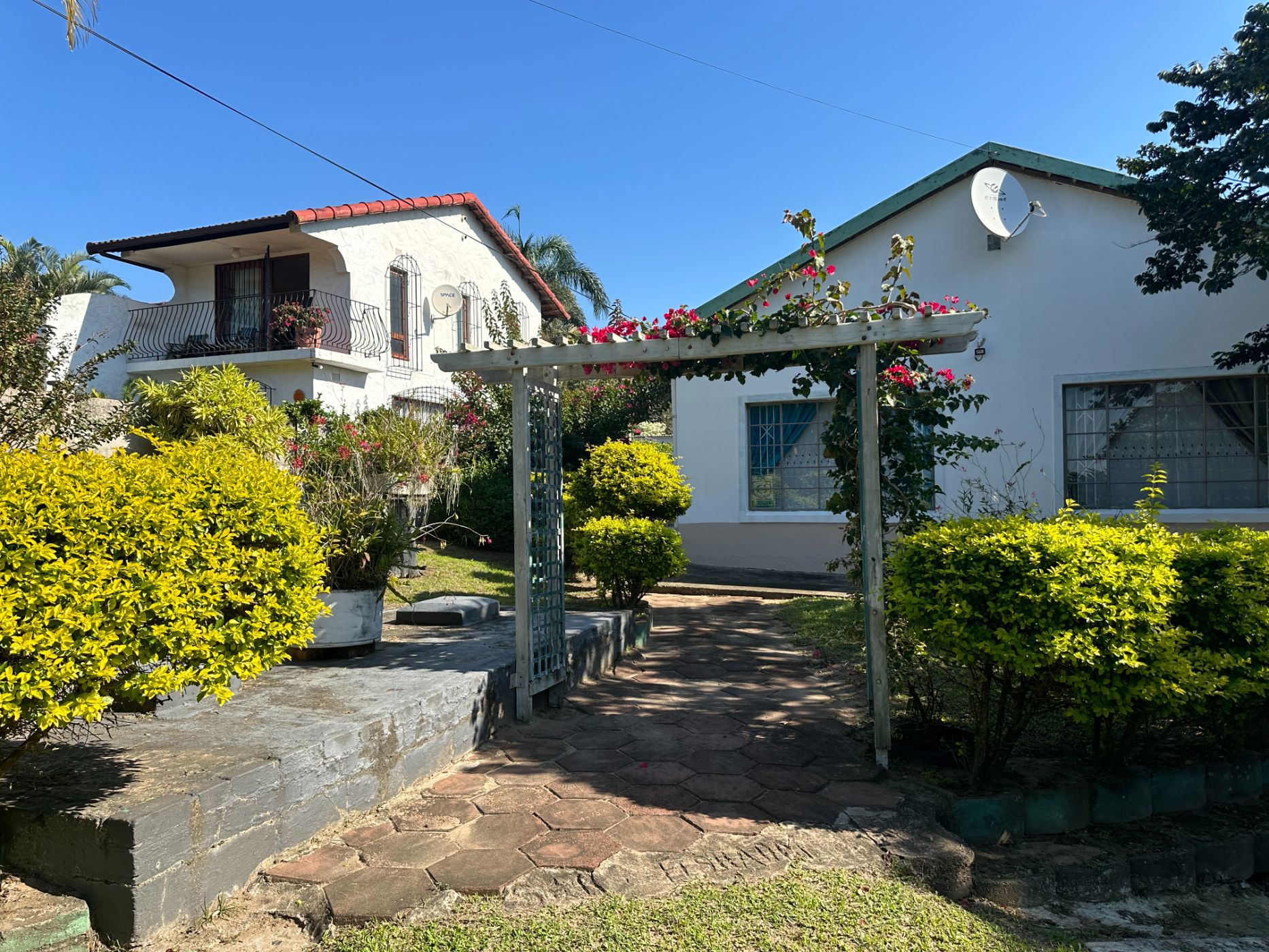 4 bedroom single-storey house for sale in Palm Beach