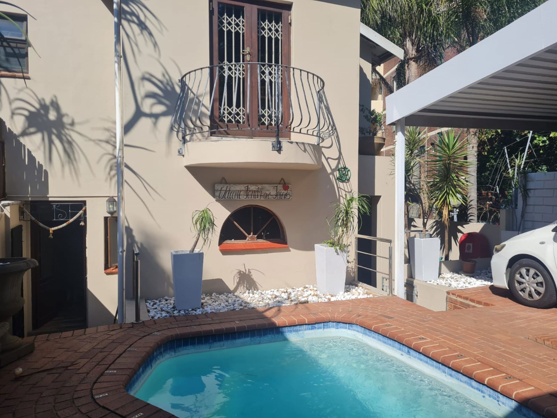 2 Bedroom Townhouse For Sale Essenwood 1DA1657867 Pam Golding