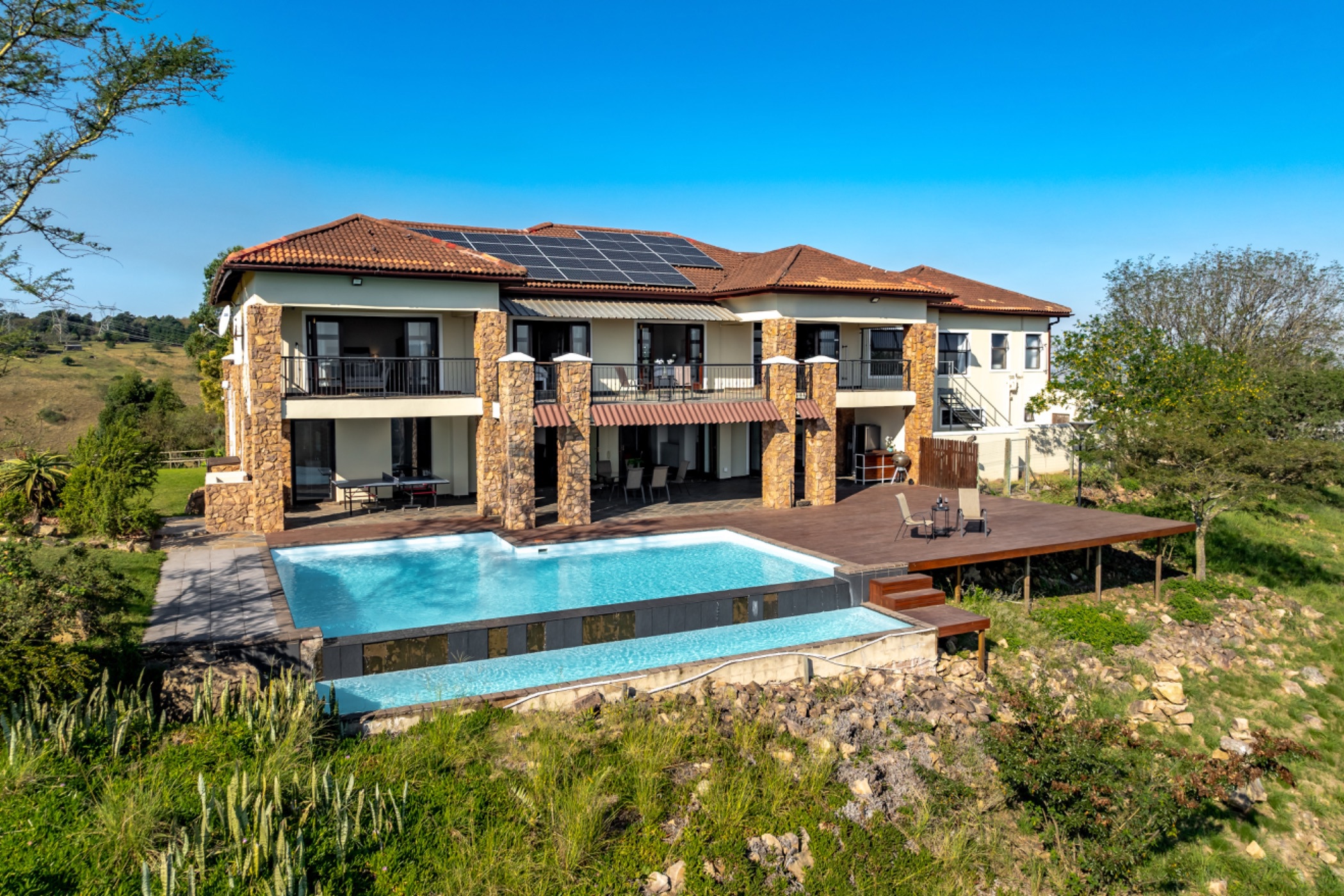 8 bedroom house for sale in Summerveld