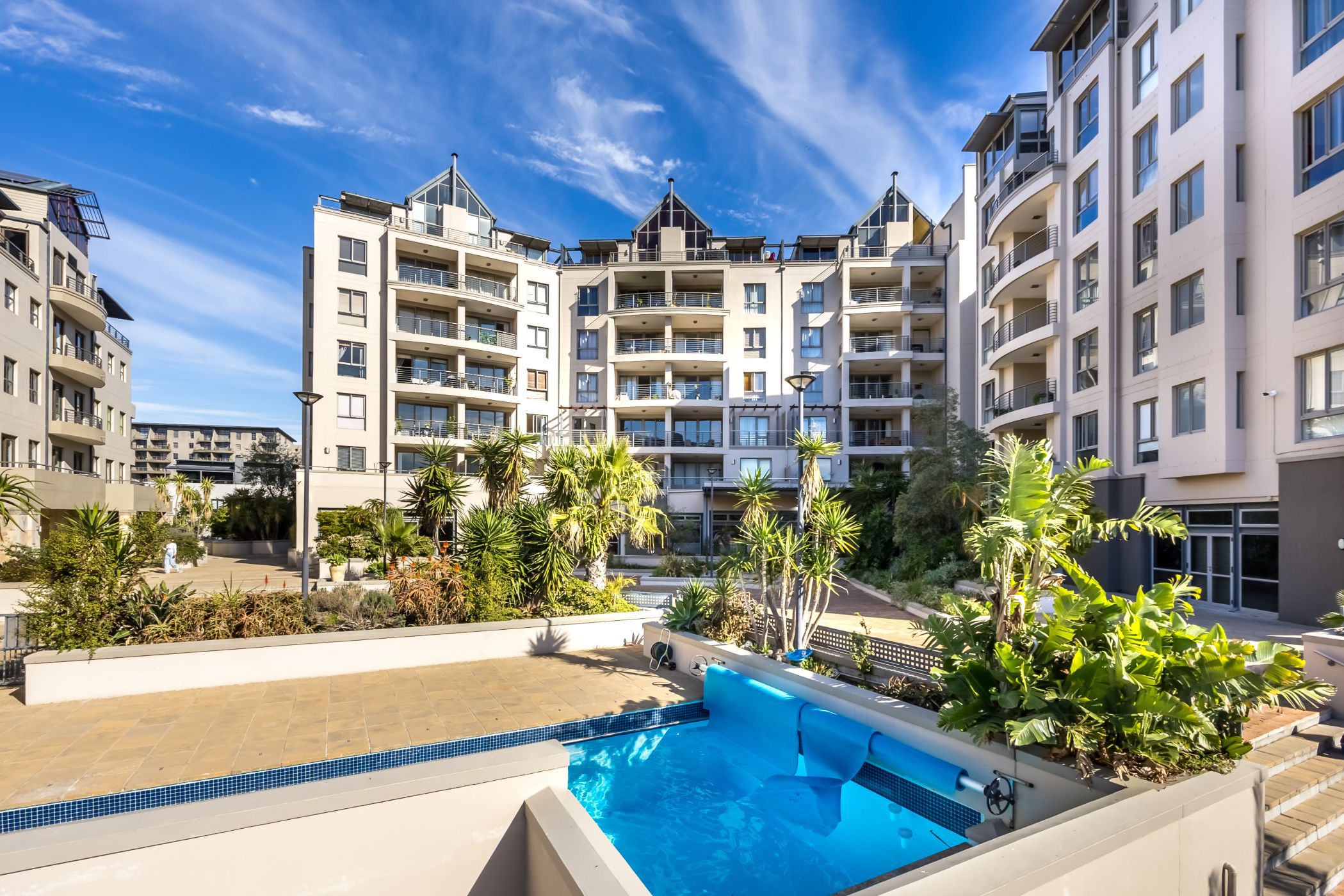 2 Bedroom Apartment For Sale Tygervalley Waterfront DBV1659307