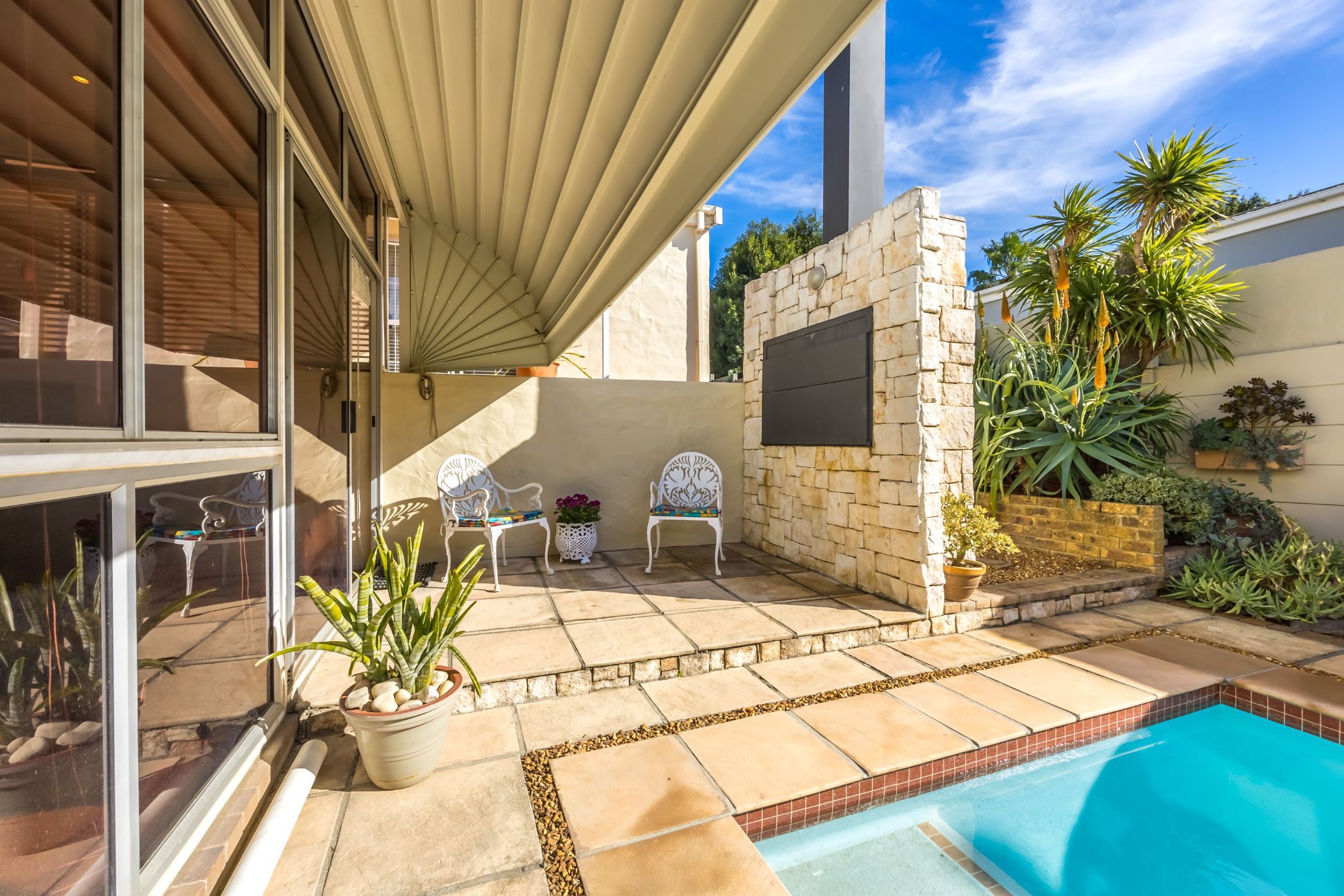 4 Bedroom House For Sale Aurora (Durbanville) DBV1658937 Pam