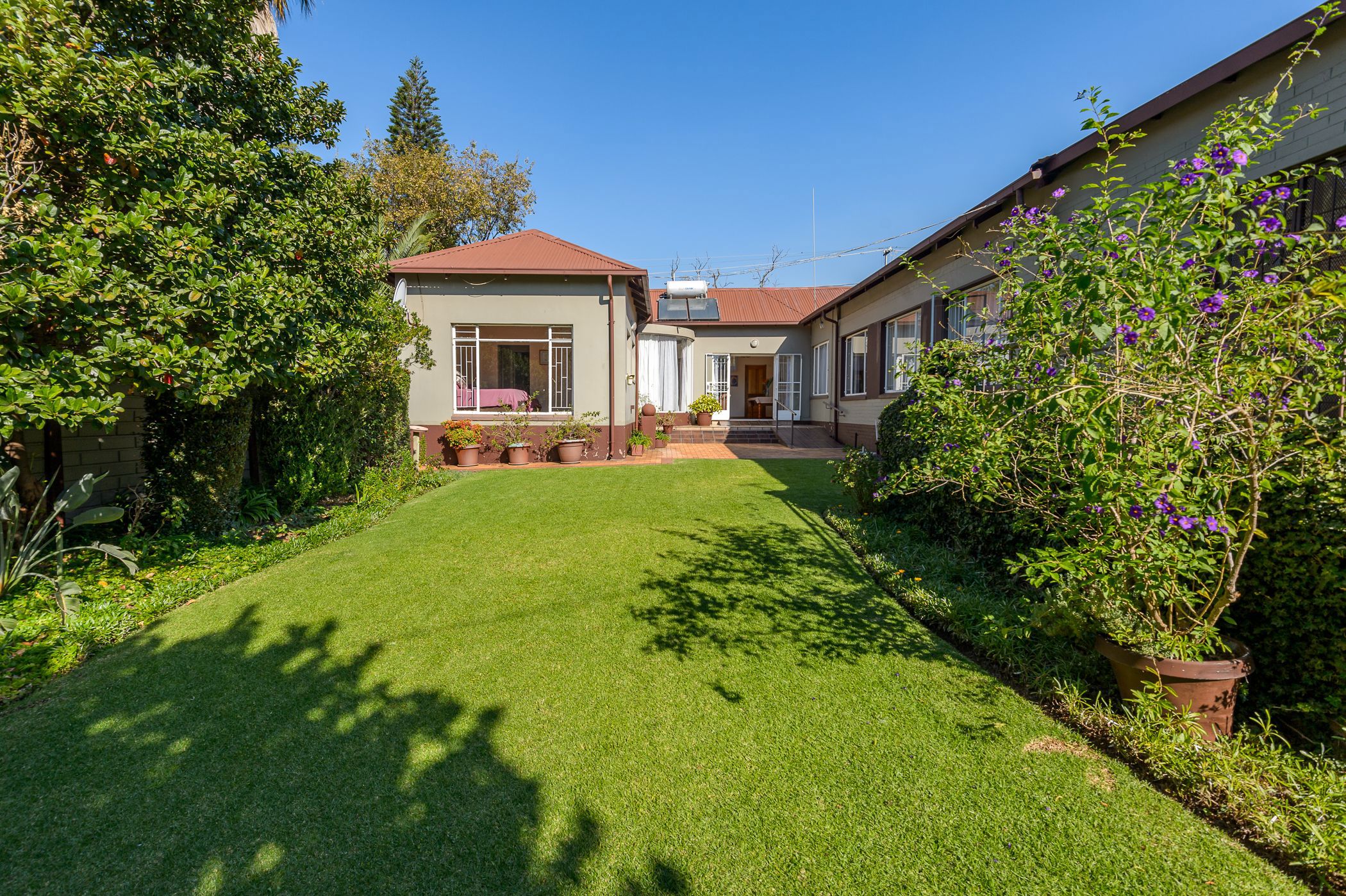 6 Bedroom House For Sale Highlands North BED1660156 Pam Golding Properties