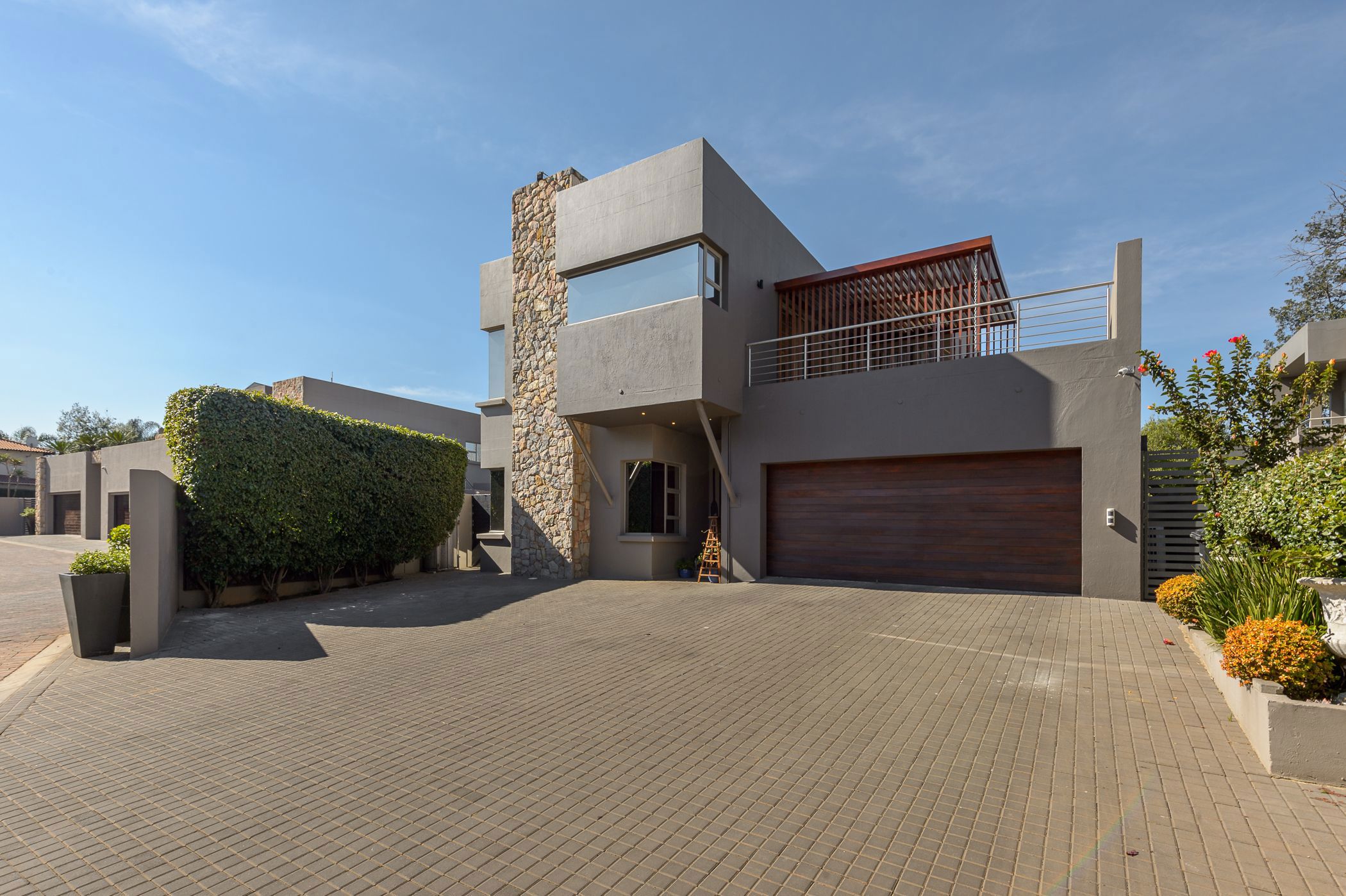 4 bedroom double-storey cluster for sale in Bedfordview
