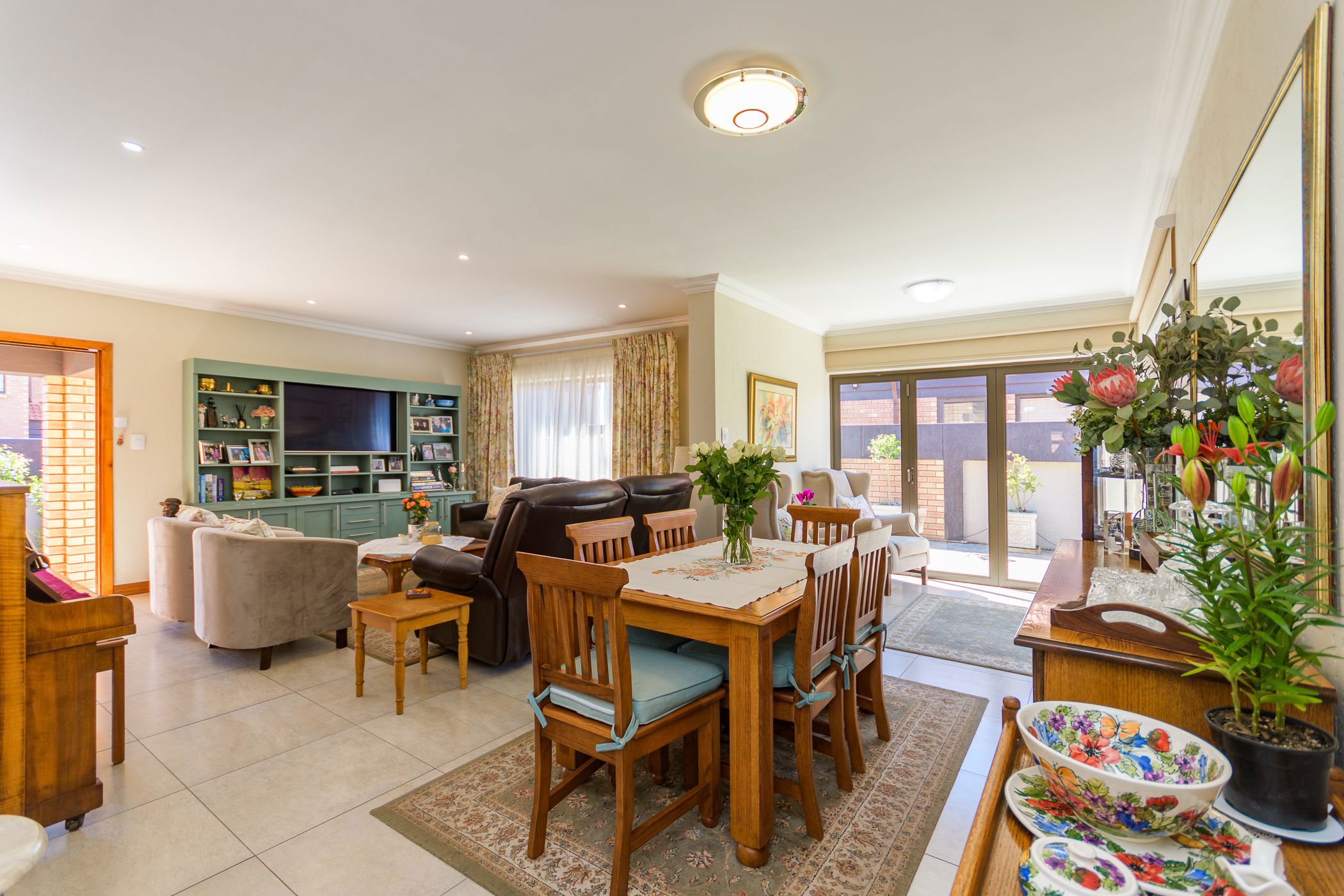 3 bedroom cluster house for sale in Norton Home Estate