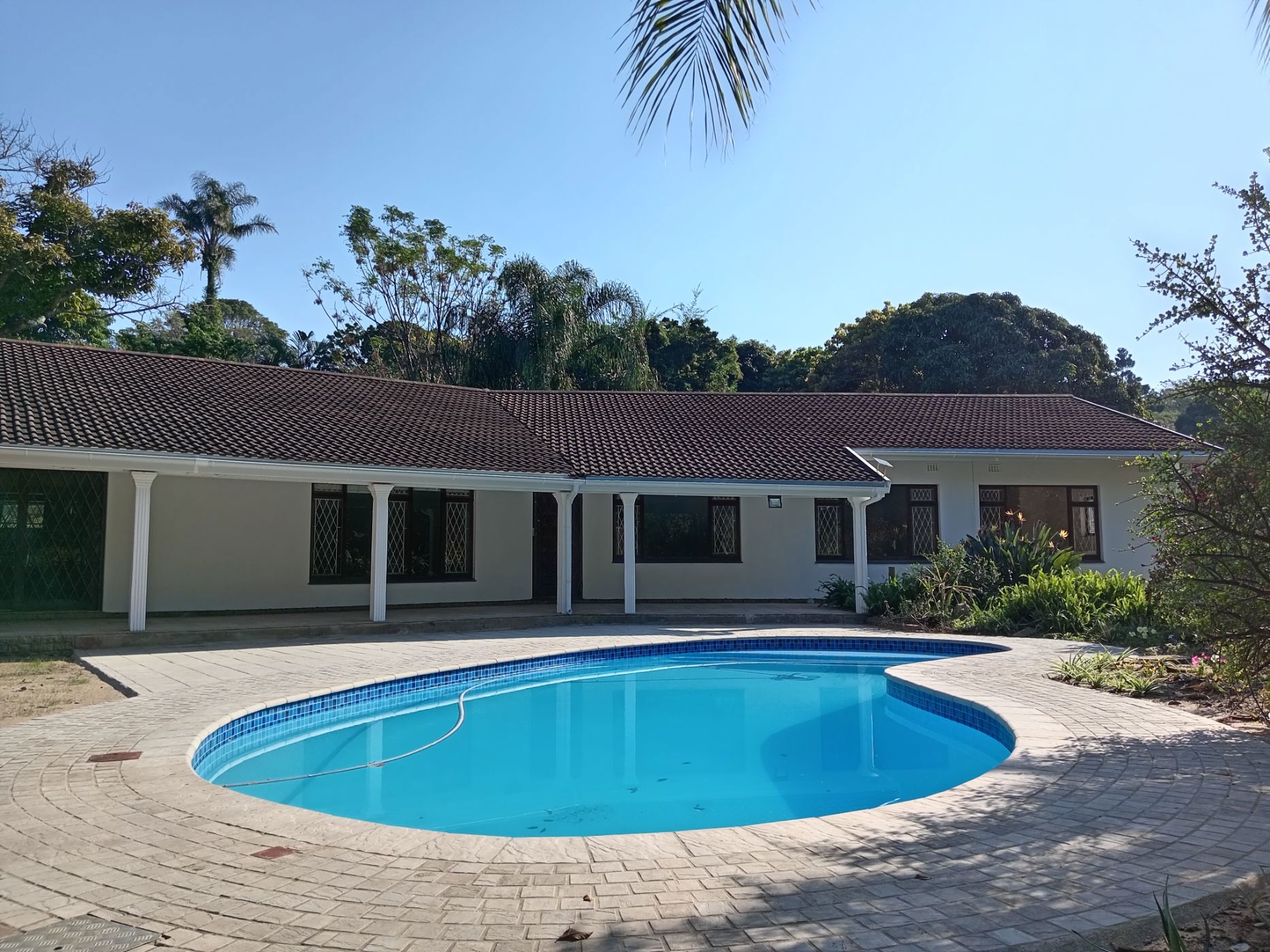 4 bedroom house for sale in Umtentweni