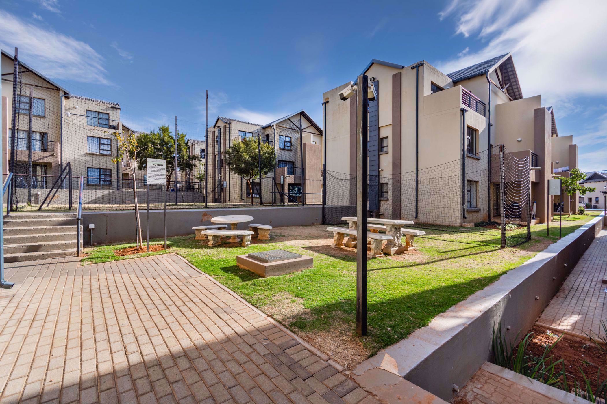 3 bedroom apartment for sale in Ruimsig