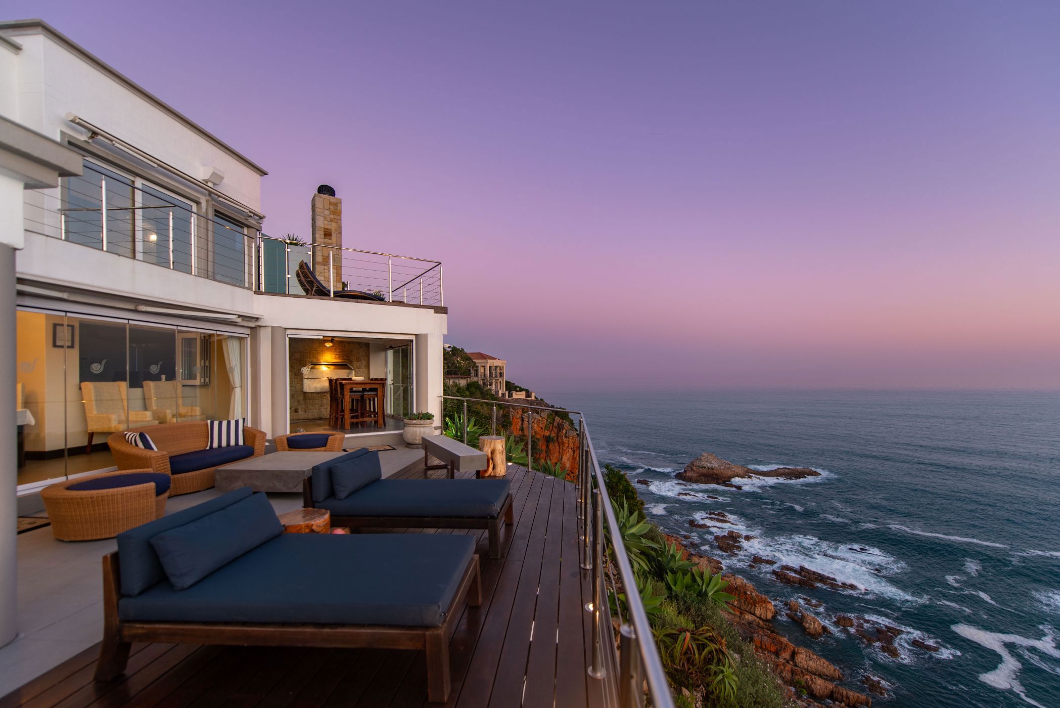 5-star 9 guest room guesthouse for sale in The Heads (Knysna)