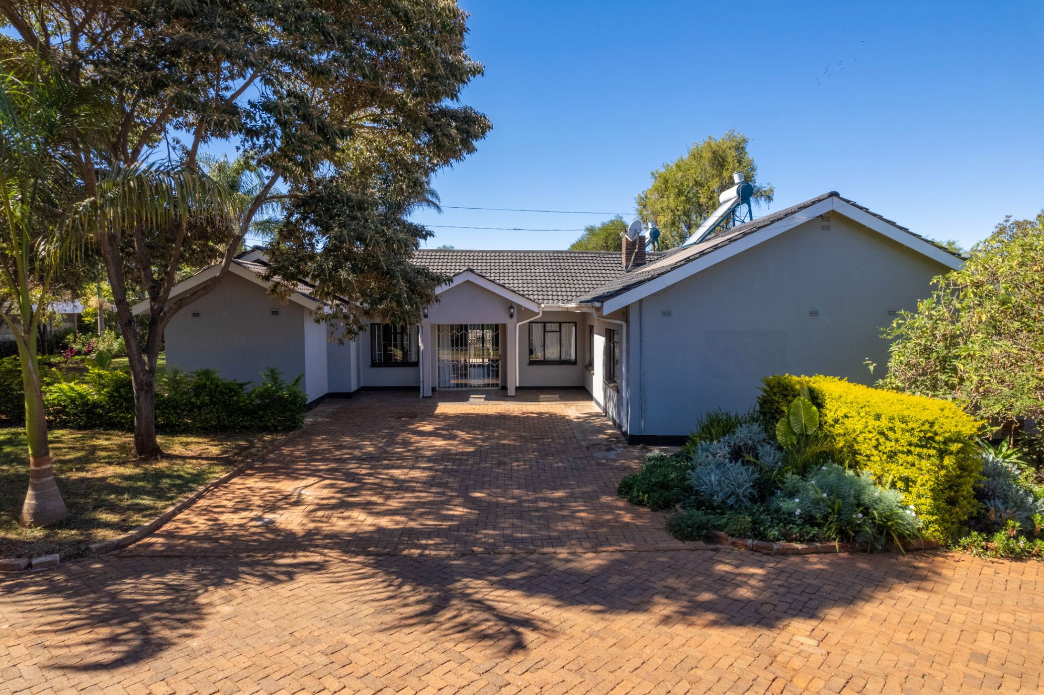 House For Sale Harare North (Zimbabwe) 3ZB1661828 Pam Golding