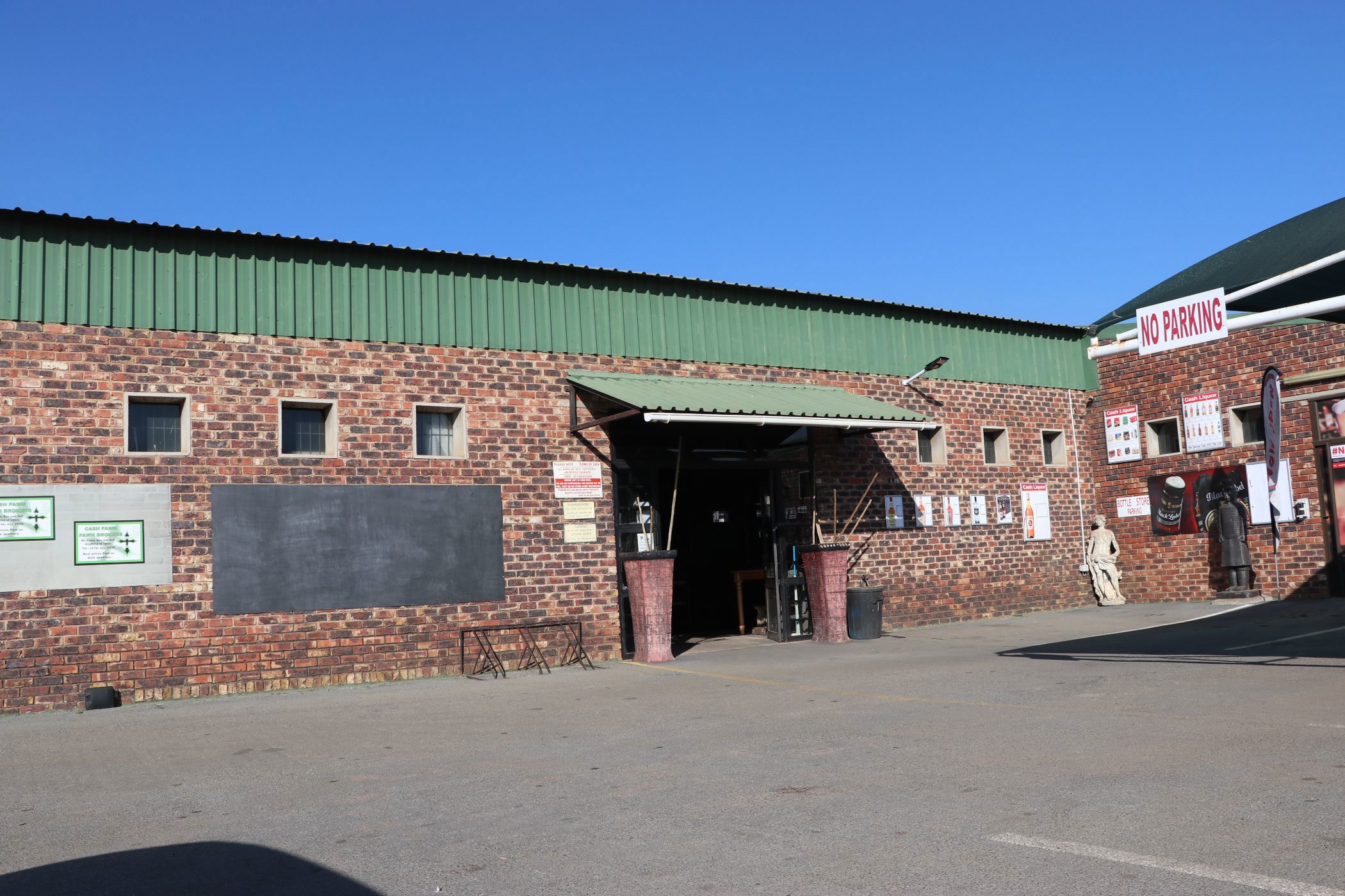 1269 m2 Commercial Retail Property For Sale Duncanville 1VT1662616