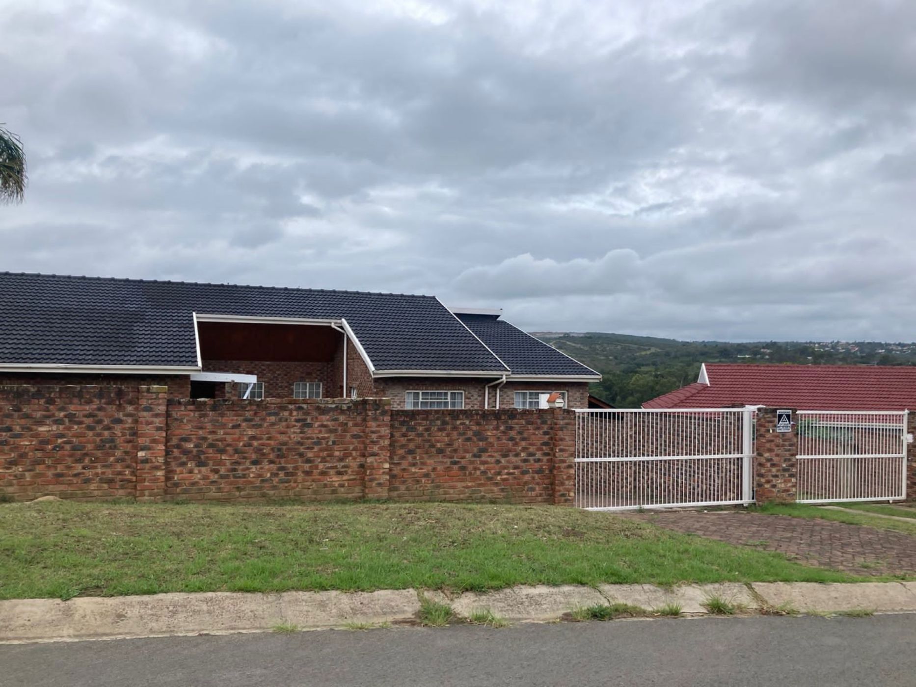 3 Bedroom House For Sale King Williams Town (Qonce) 1MH1663173