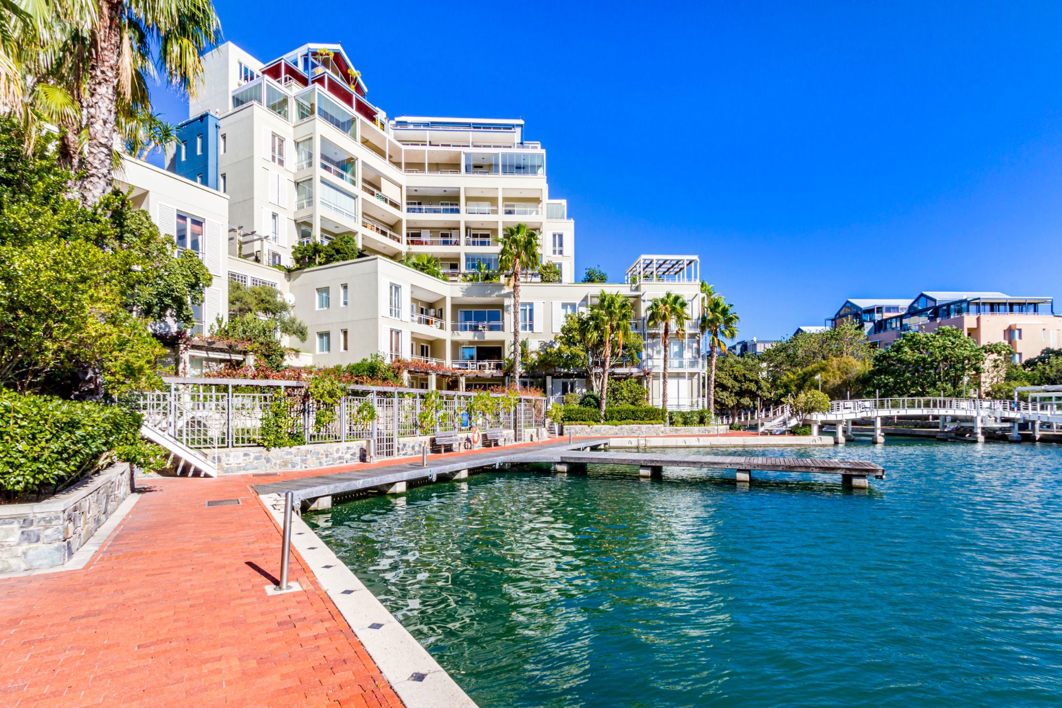 3 bedroom apartment for sale in Waterfront (Cape Town)