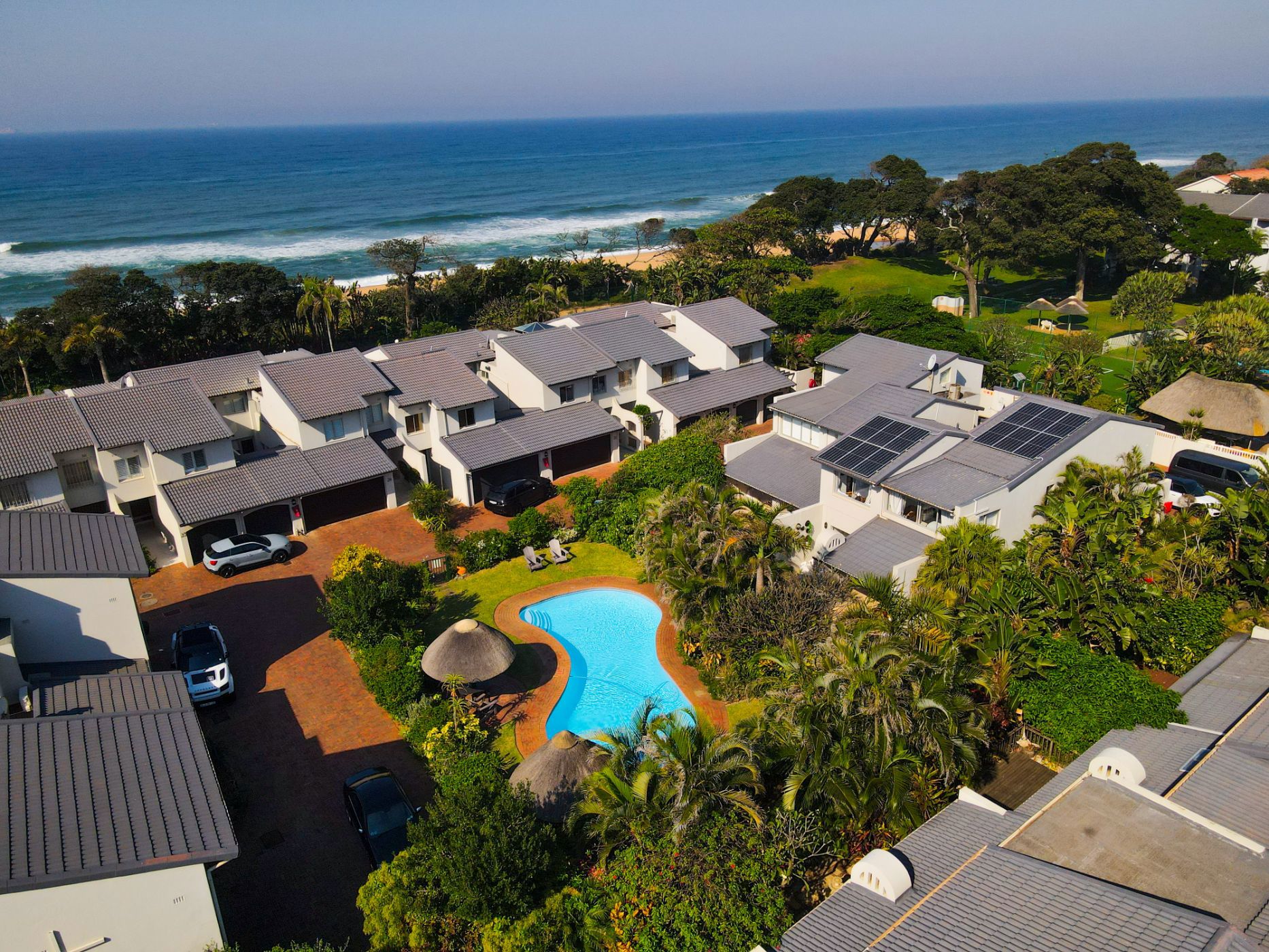 4 bedroom townhouse for sale in uMhlanga Rocks