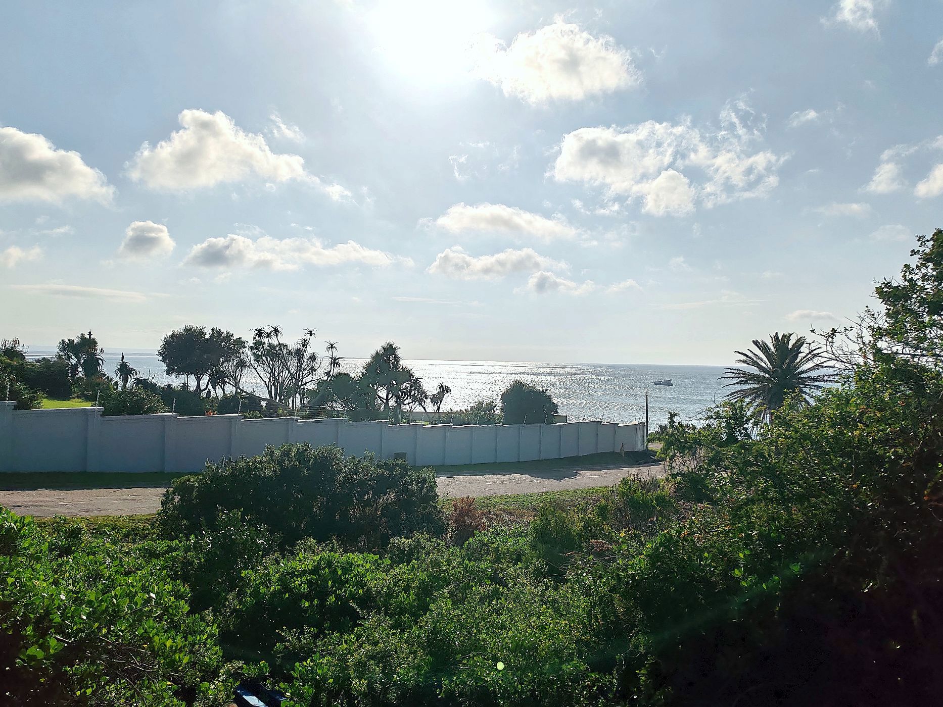 885 m&sup2; vacant land for sale in Santareme