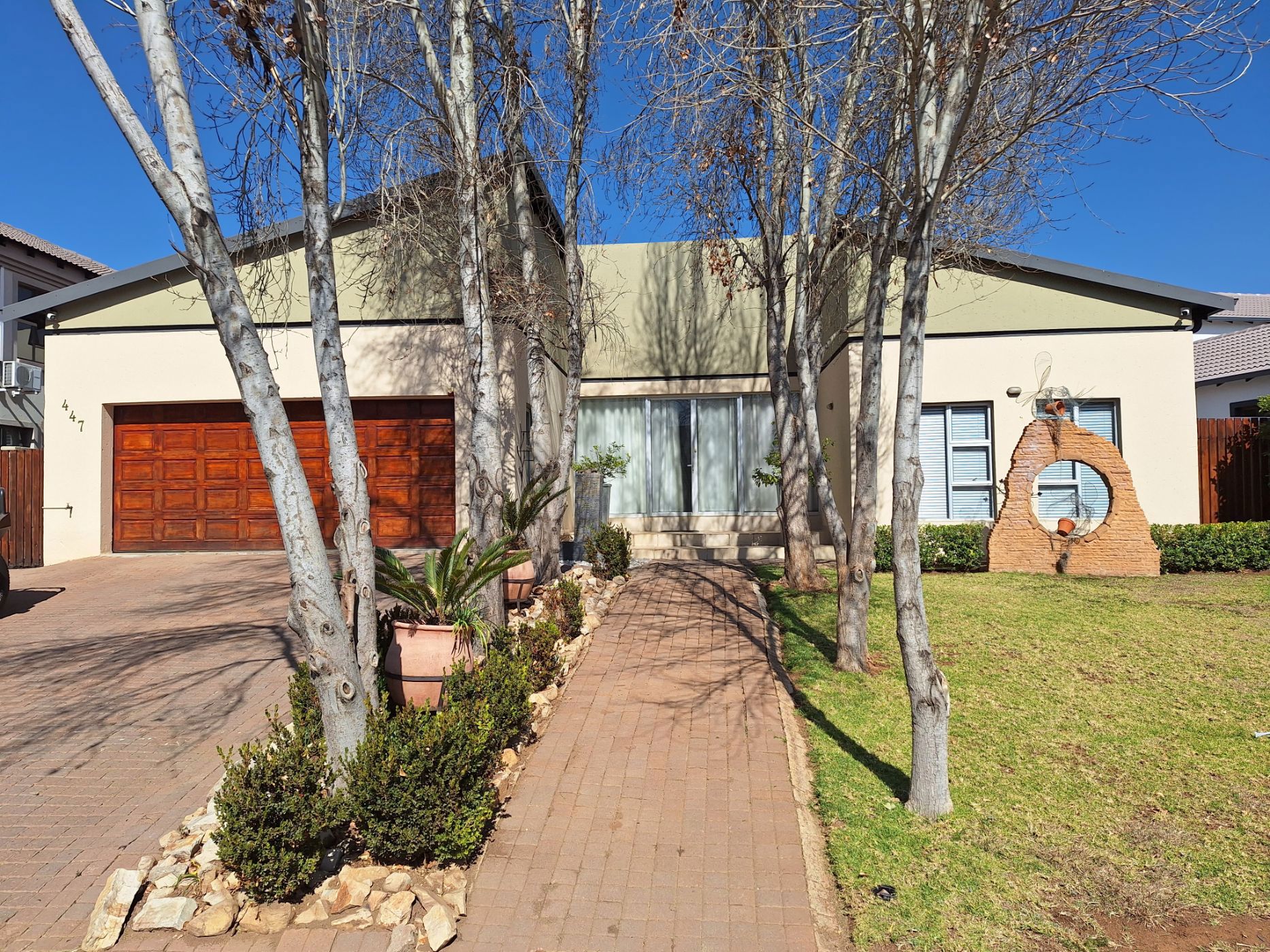 4 bedroom security estate home for sale in Willow Acres