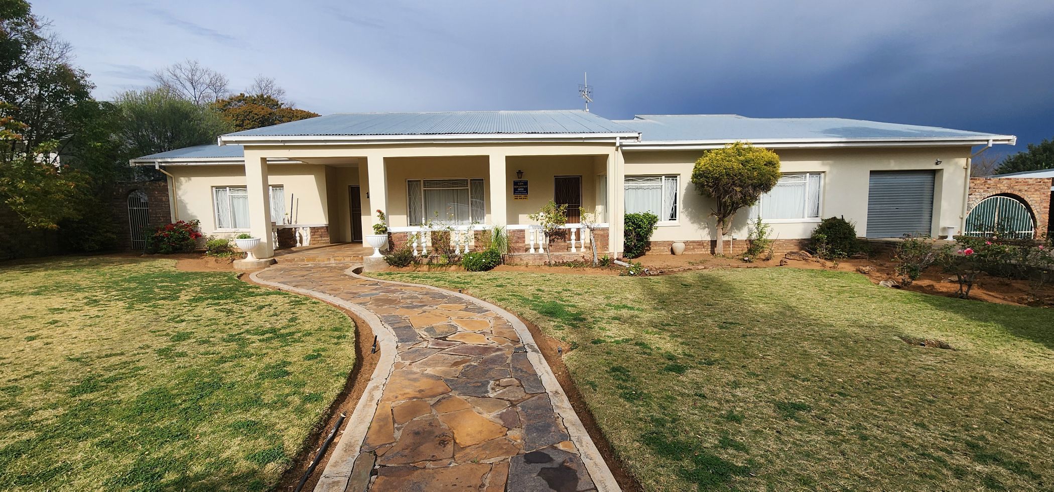 4 Bedroom House For Sale Cradock 1KK1663862 Pam Golding Properties