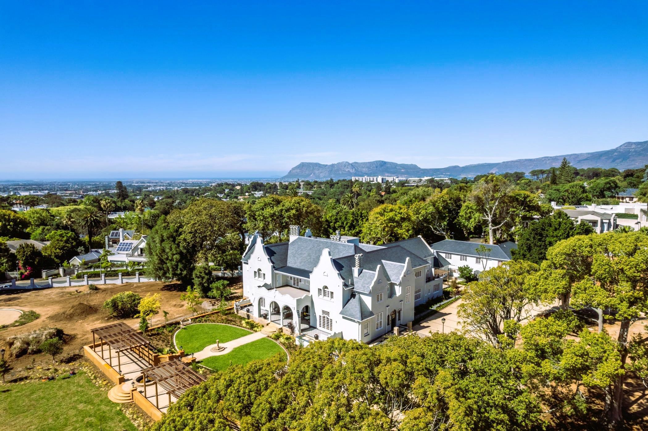 1 bedroom apartment for sale in Claremont Upper