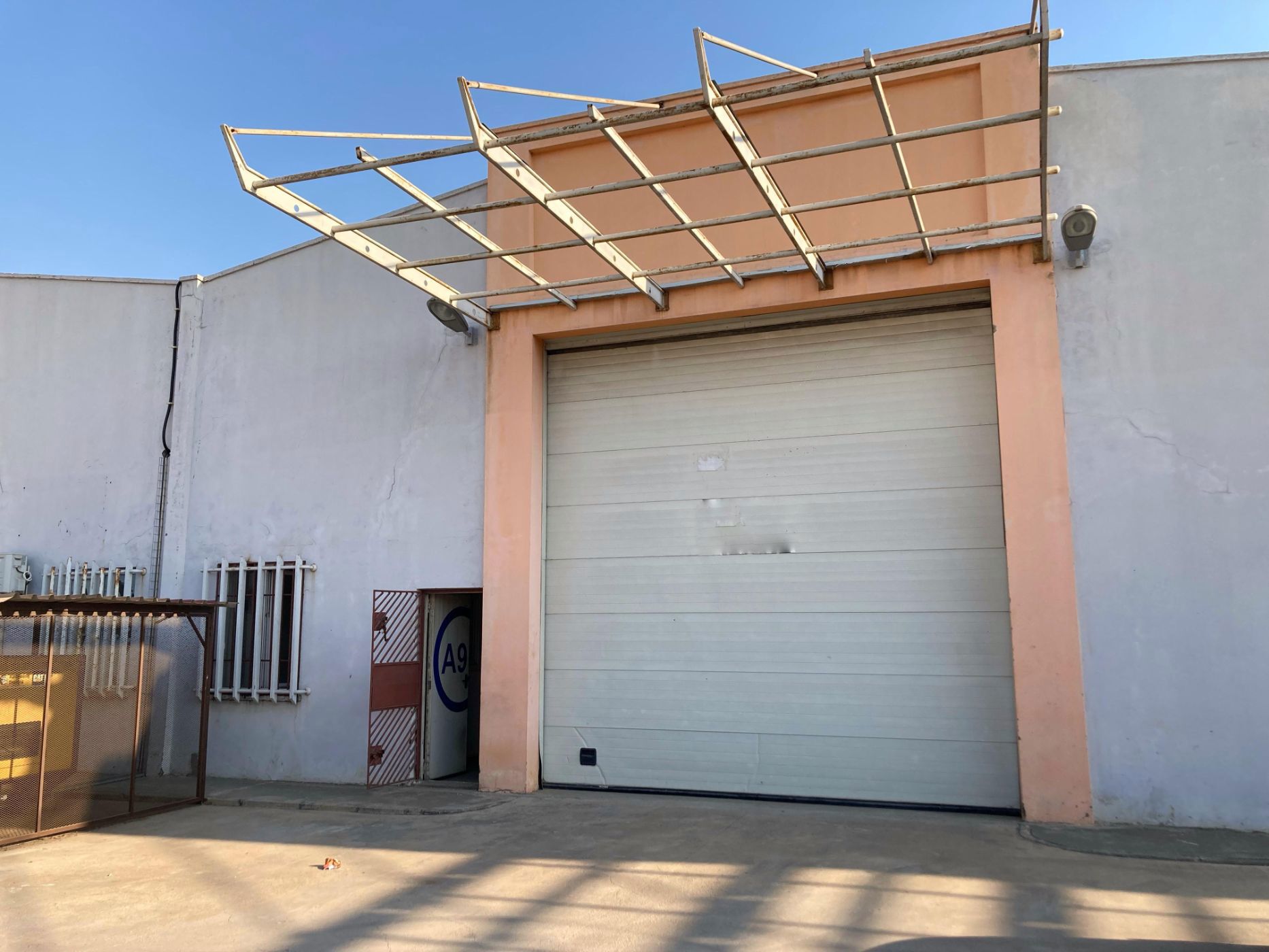 20000 m&sup2; commercial industrial property for sale in Matola (Mozambique)