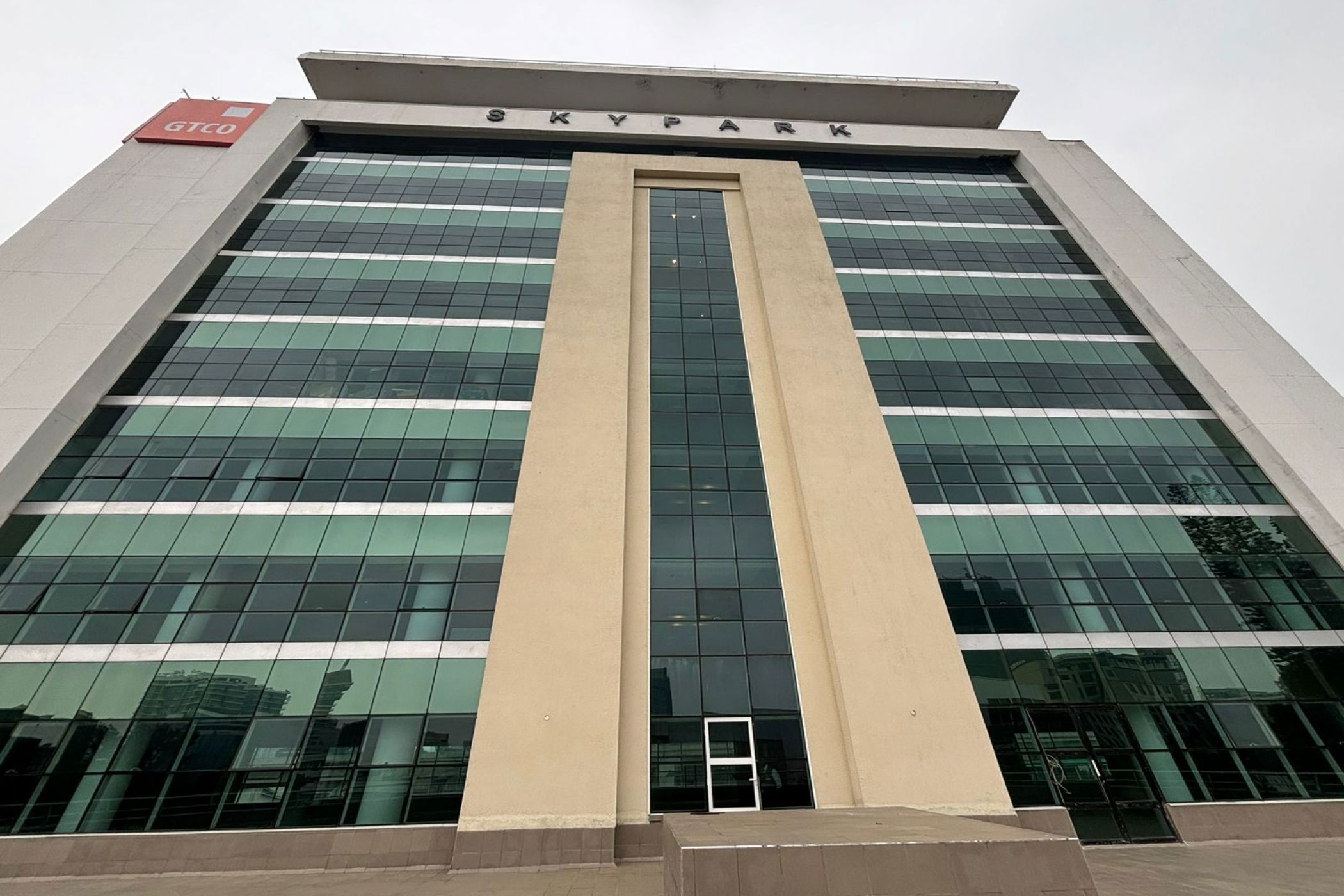 762 m&sup2; commercial office to rent in Westlands (Kenya)