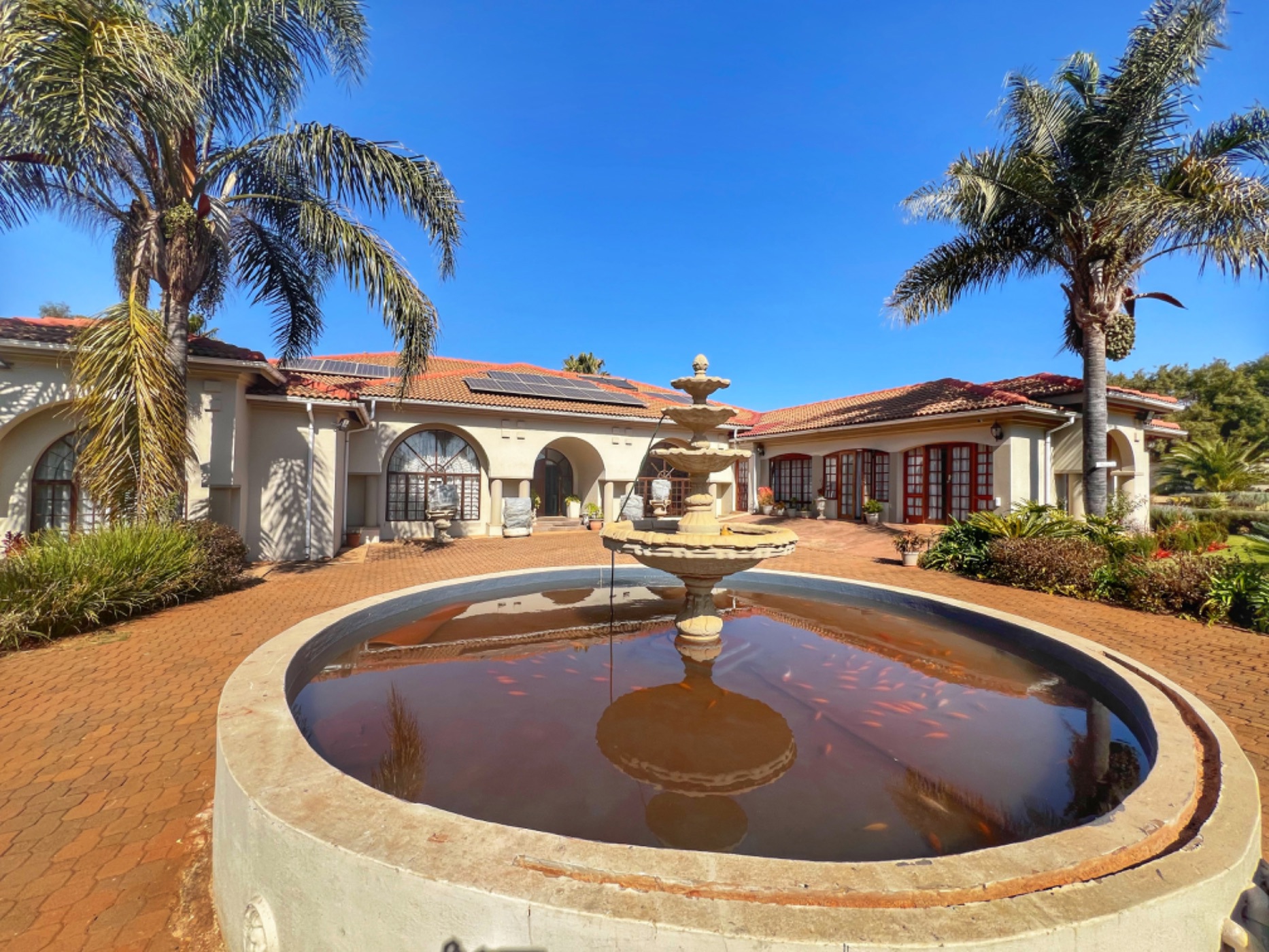 5 bedroom security estate home for sale in Grootfontein Country Estates