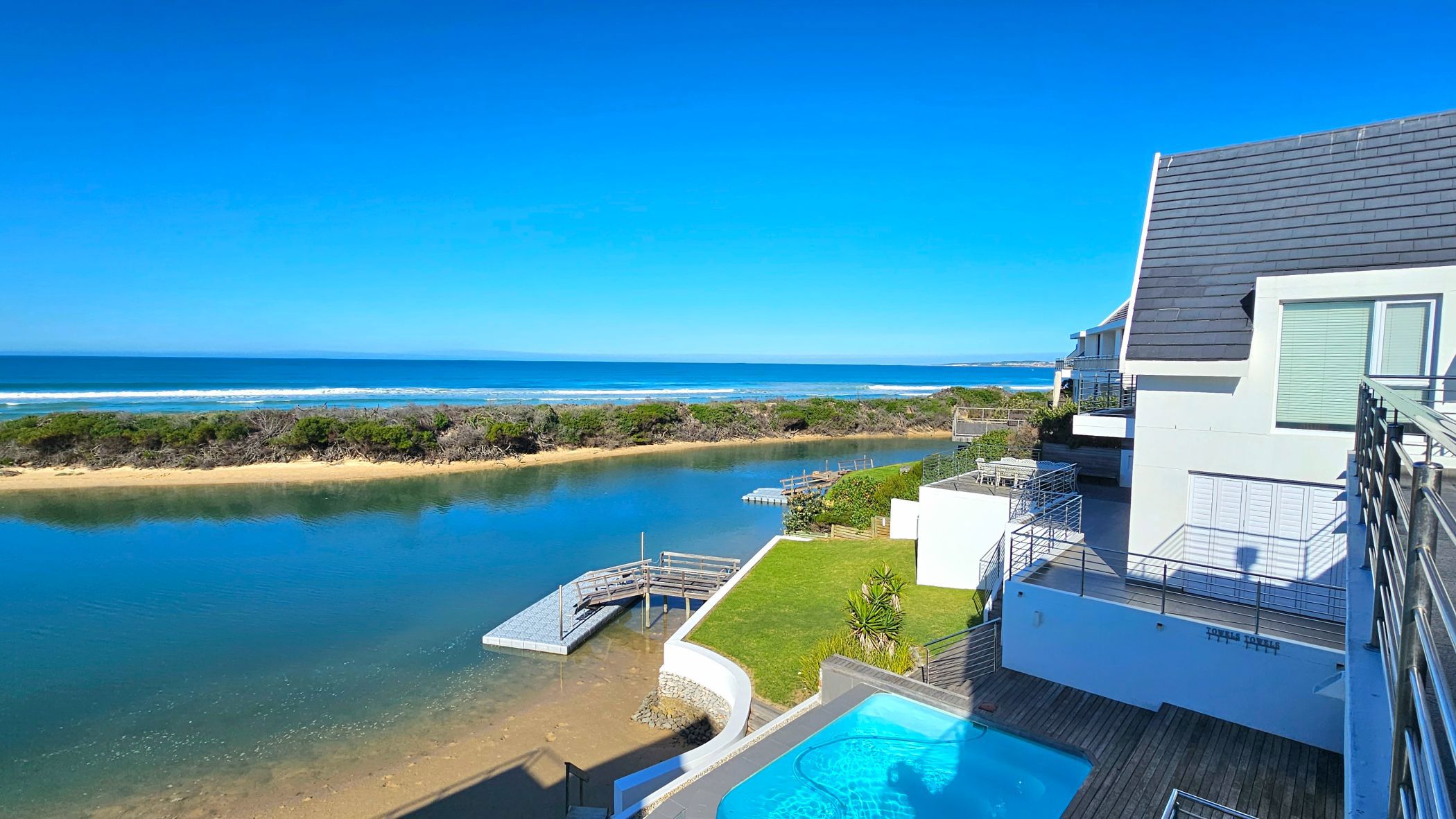 7 bedroom house for sale in Canals