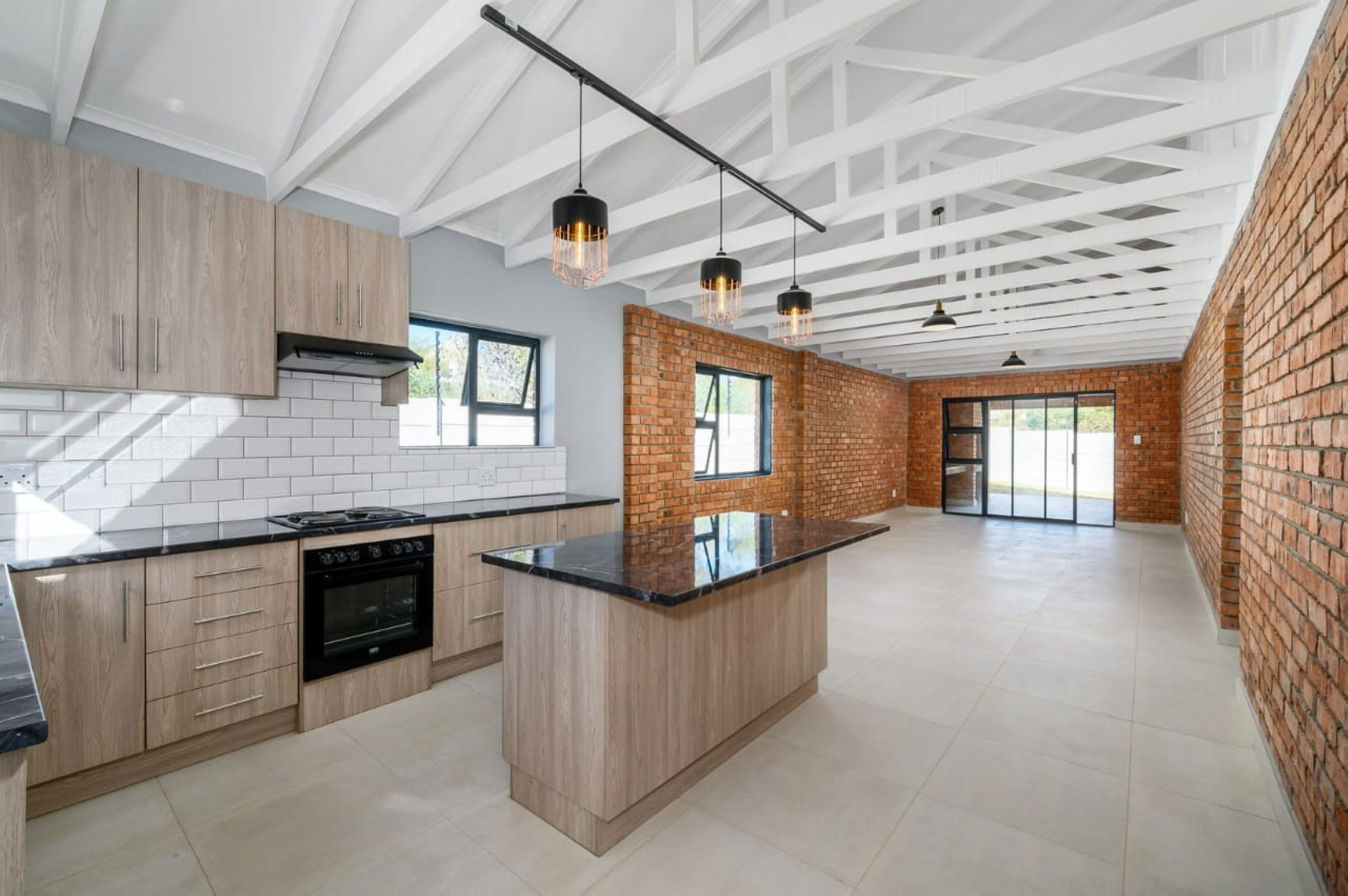 3 bedroom house for sale in Fairview (Port Elizabeth (Gqeberha))