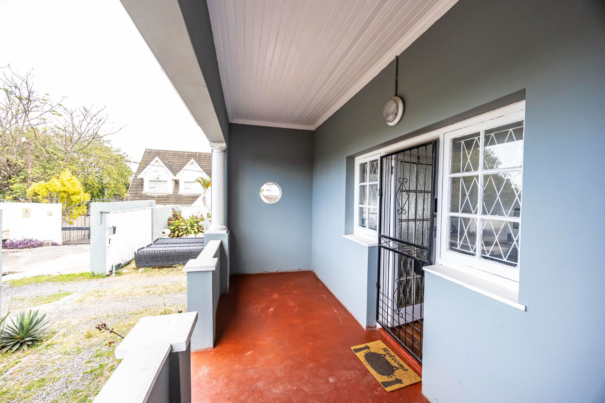 2 bedroom semi-detached house for sale in Berea (East London)