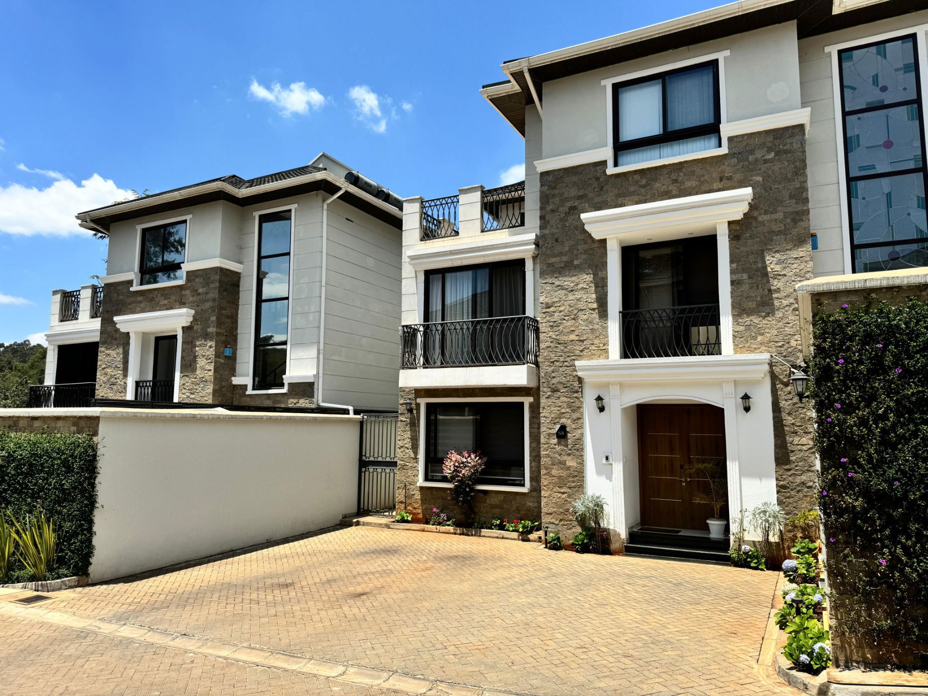 4 bedroom townhouse for sale in Spring Valley (Kenya)