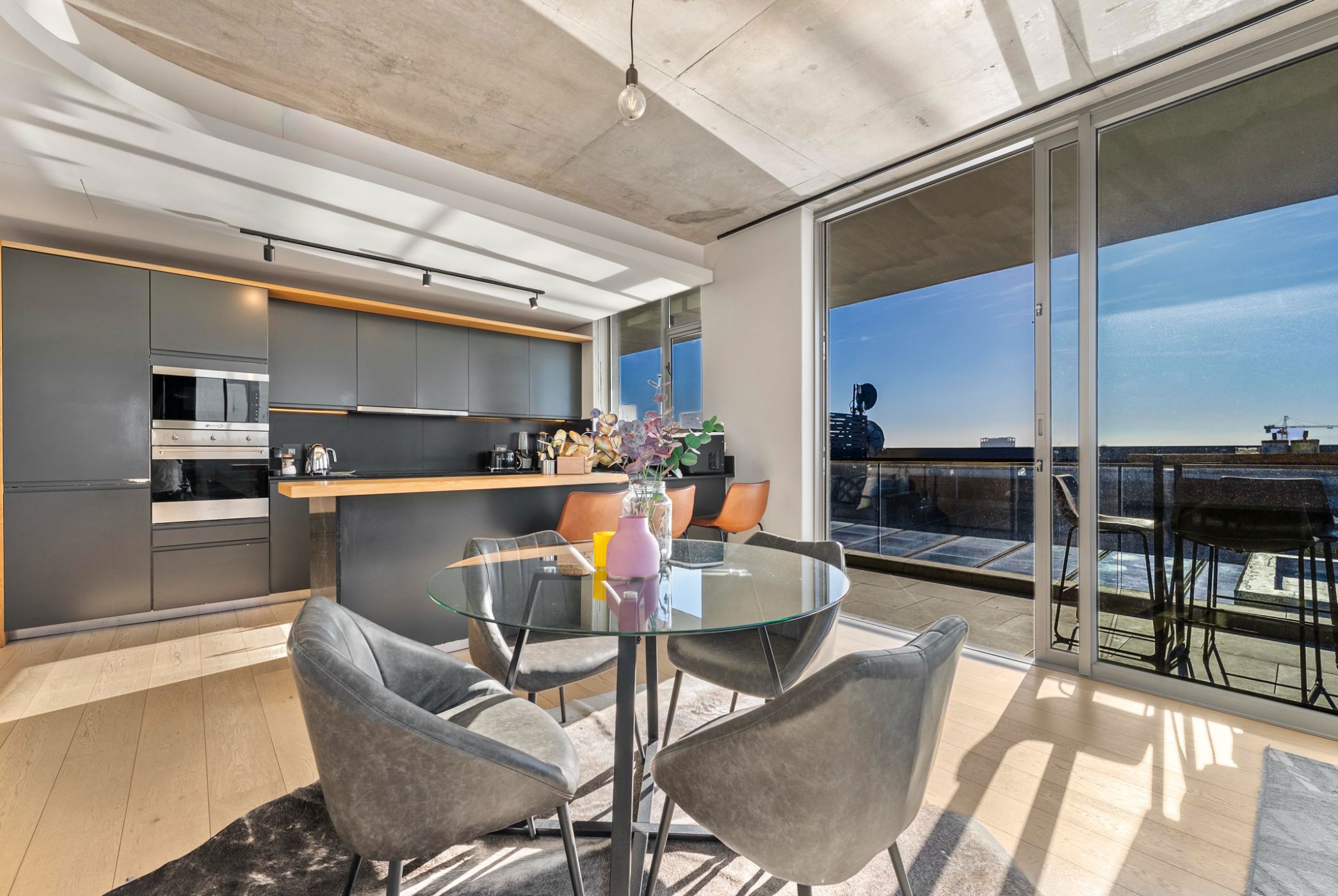 2 bedroom apartment for sale in De Waterkant
