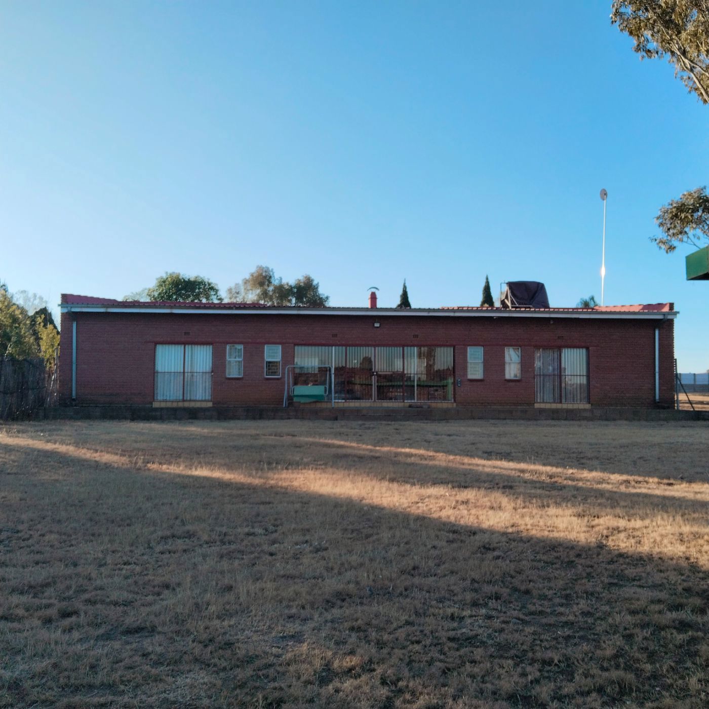 27914 m&sup2; equestrian farm for sale in Drumblade AH