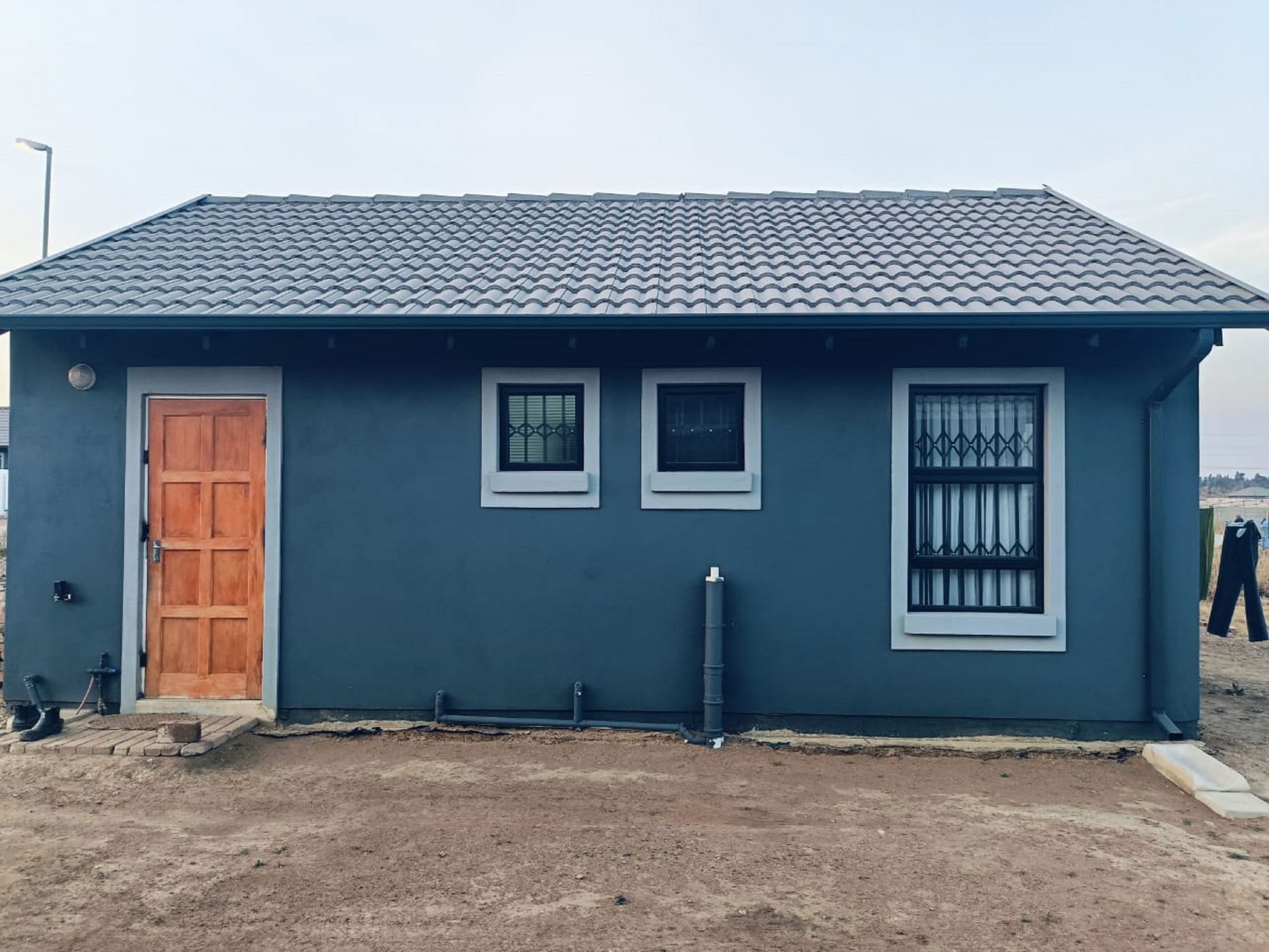 2 bedroom house for sale in Dersley