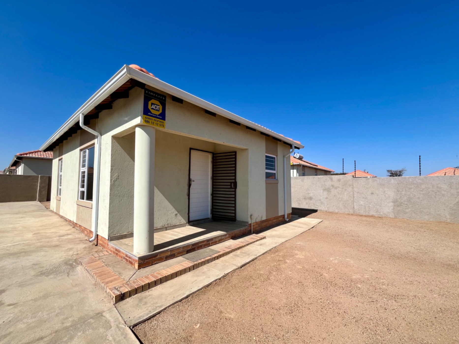 2 bedroom house for sale in Southern Gateway