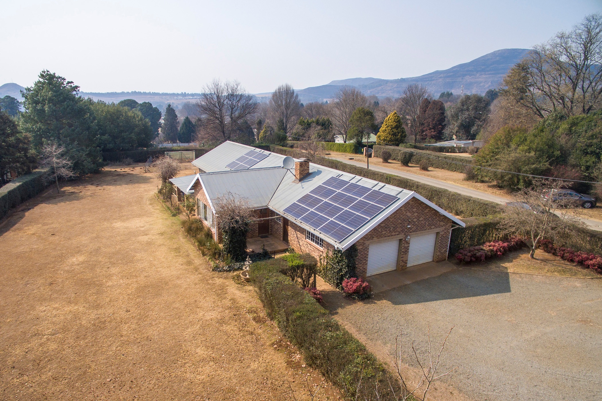 3 bedroom single-storey house for sale in Underberg