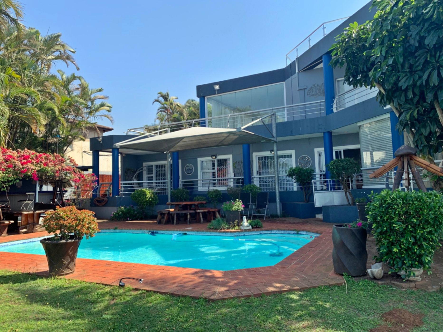 6 bedroom house for sale in Prestondale