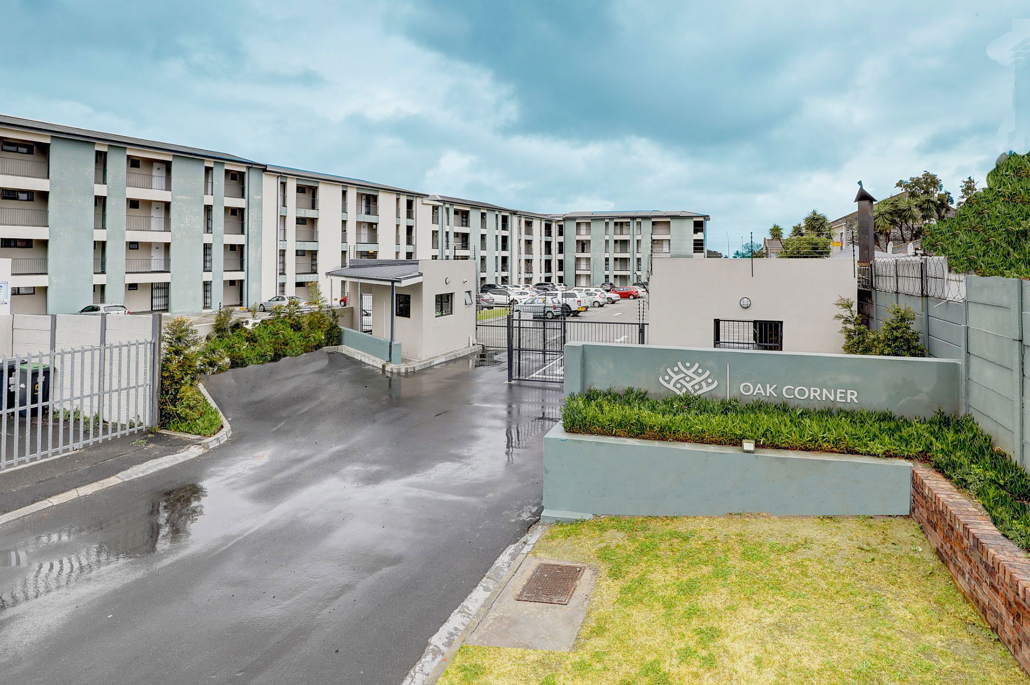 1 bedroom apartment for sale in Oakglen