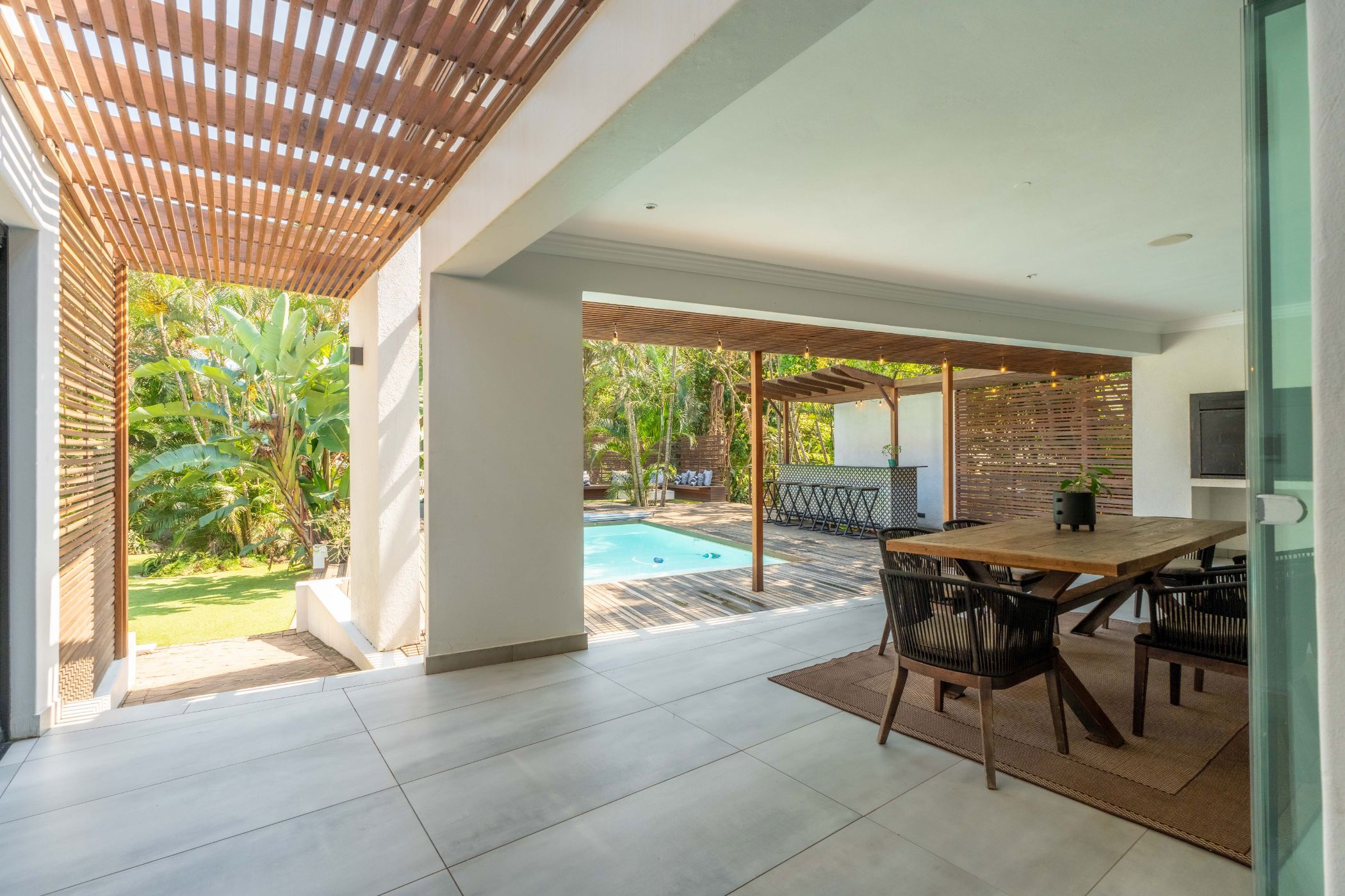 5 bedroom double-storey house for sale in La Lucia