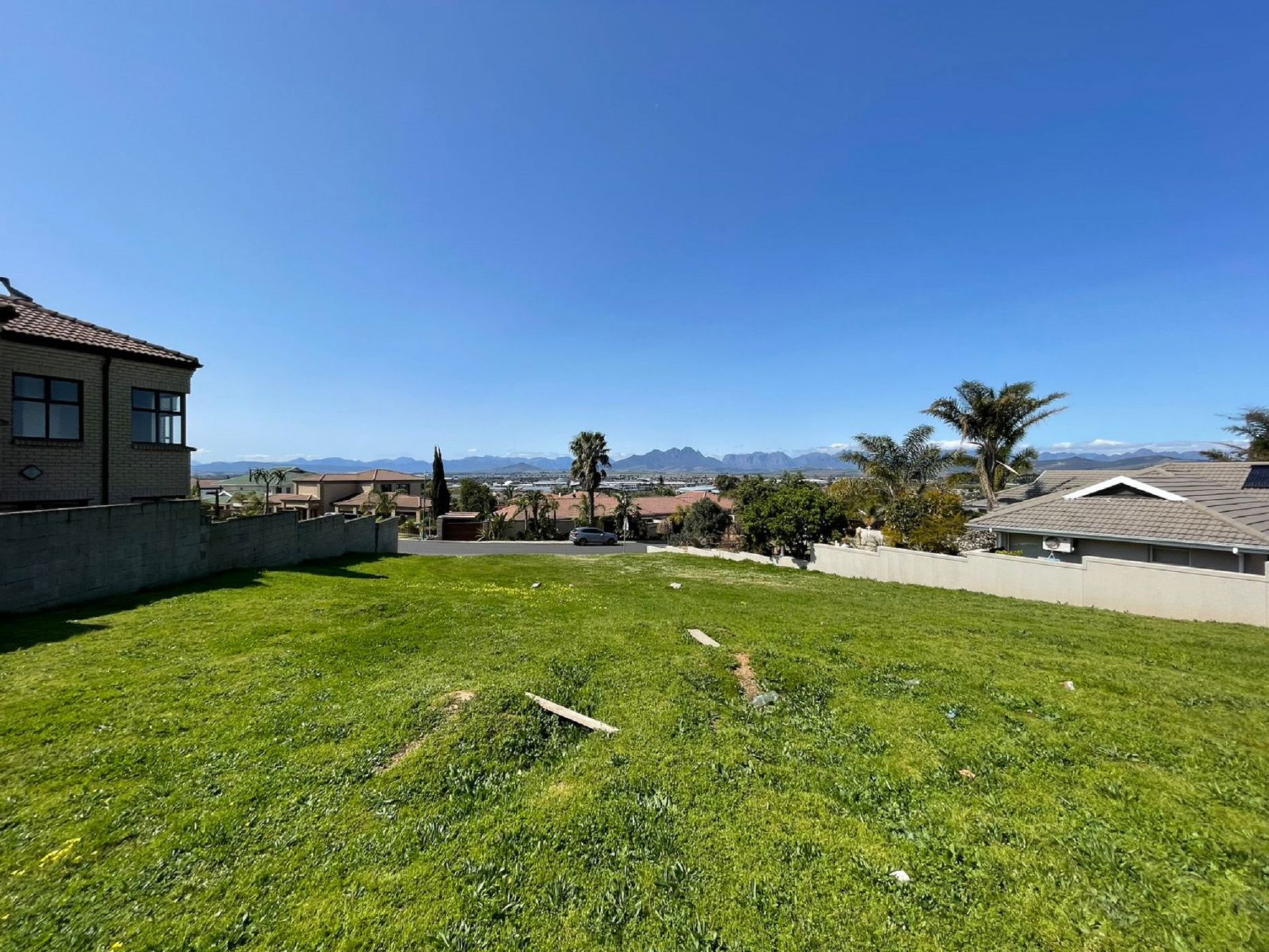 1176 m&sup2; residential vacant land for sale in Kleinbron Estate