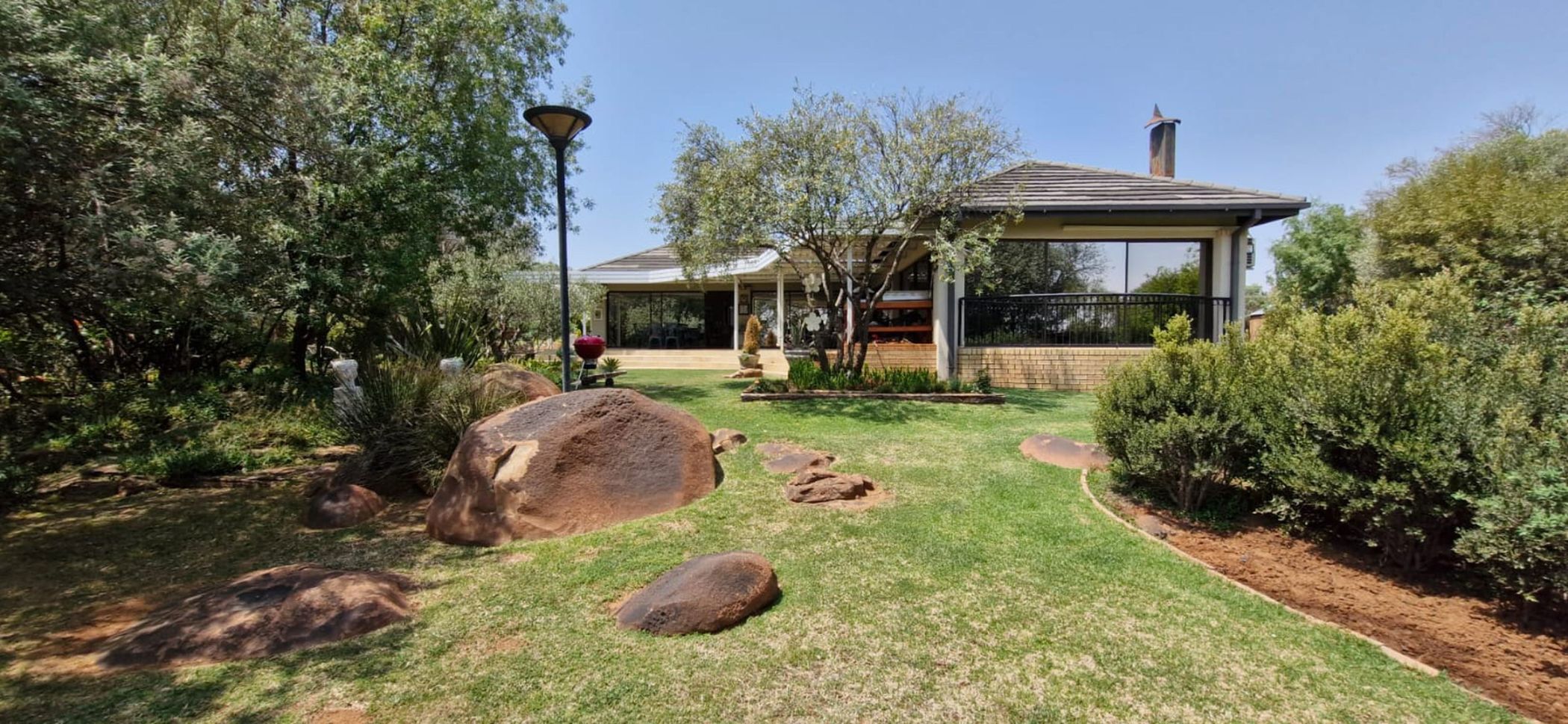 1 hectare smallholding for sale in Spitskop